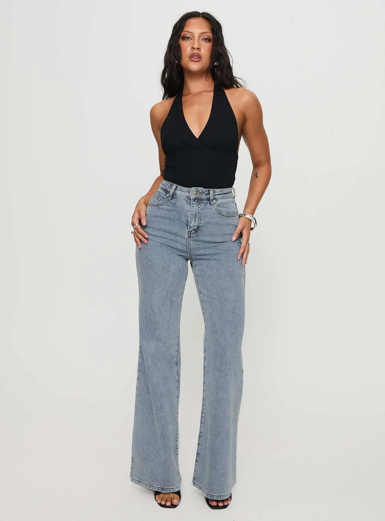 Basic Fashion Lockstitch Construction Thearlie High Rise Flared Jeans Light Wash