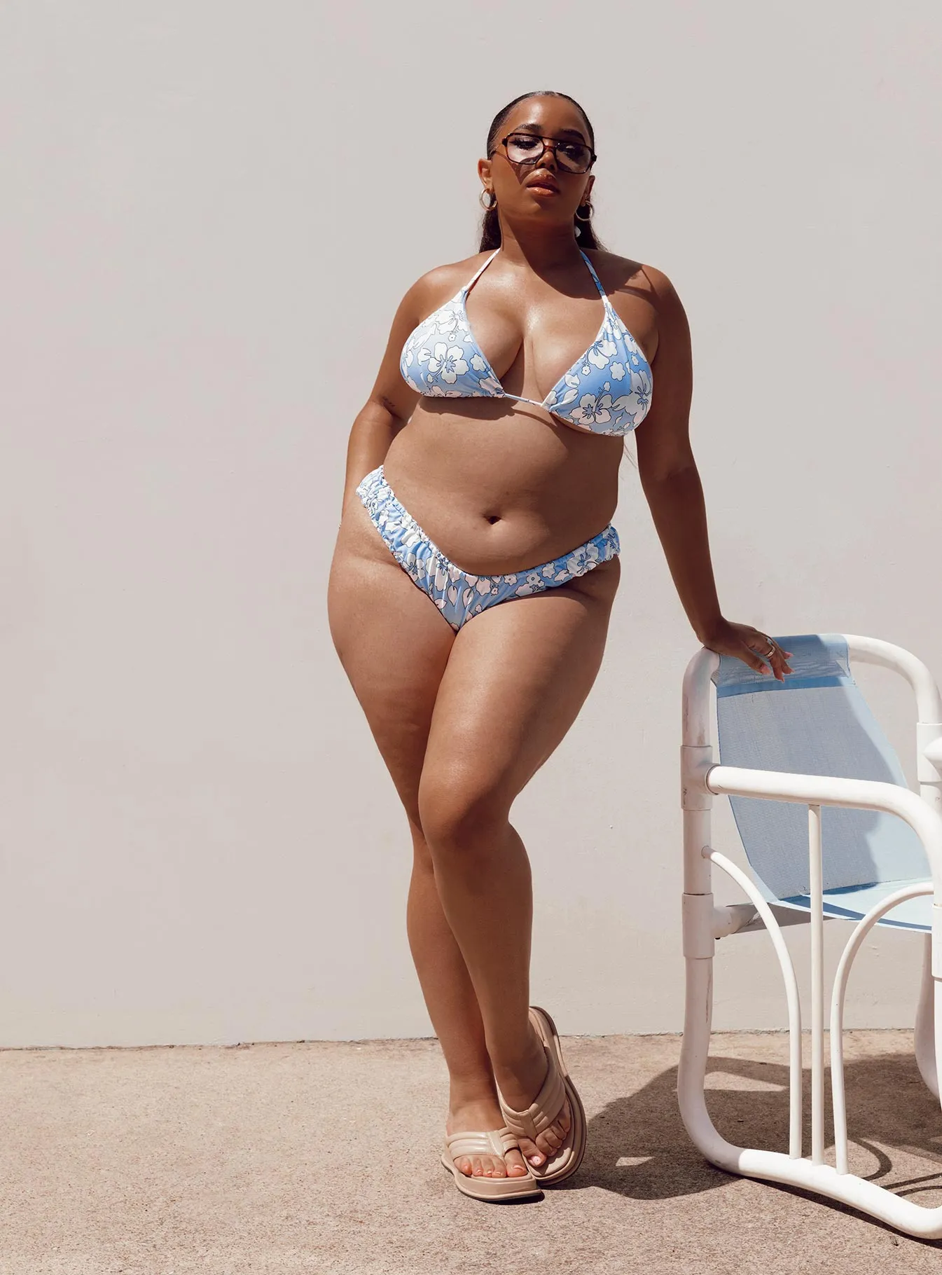 Odor Resistant Treatment Wonda Hawaiian Floral Bikini Bottom Blue Curve
