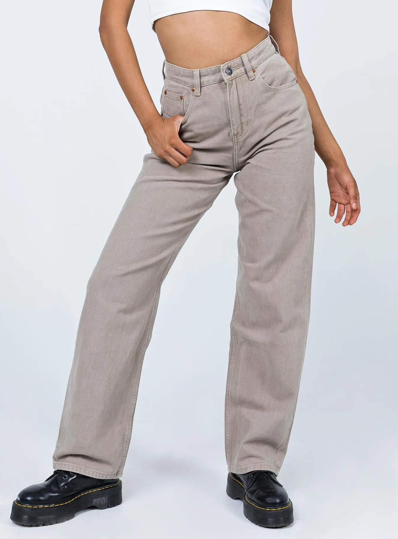 Motel Parallel Jeans Burnt Olive Versatile Weekend Style