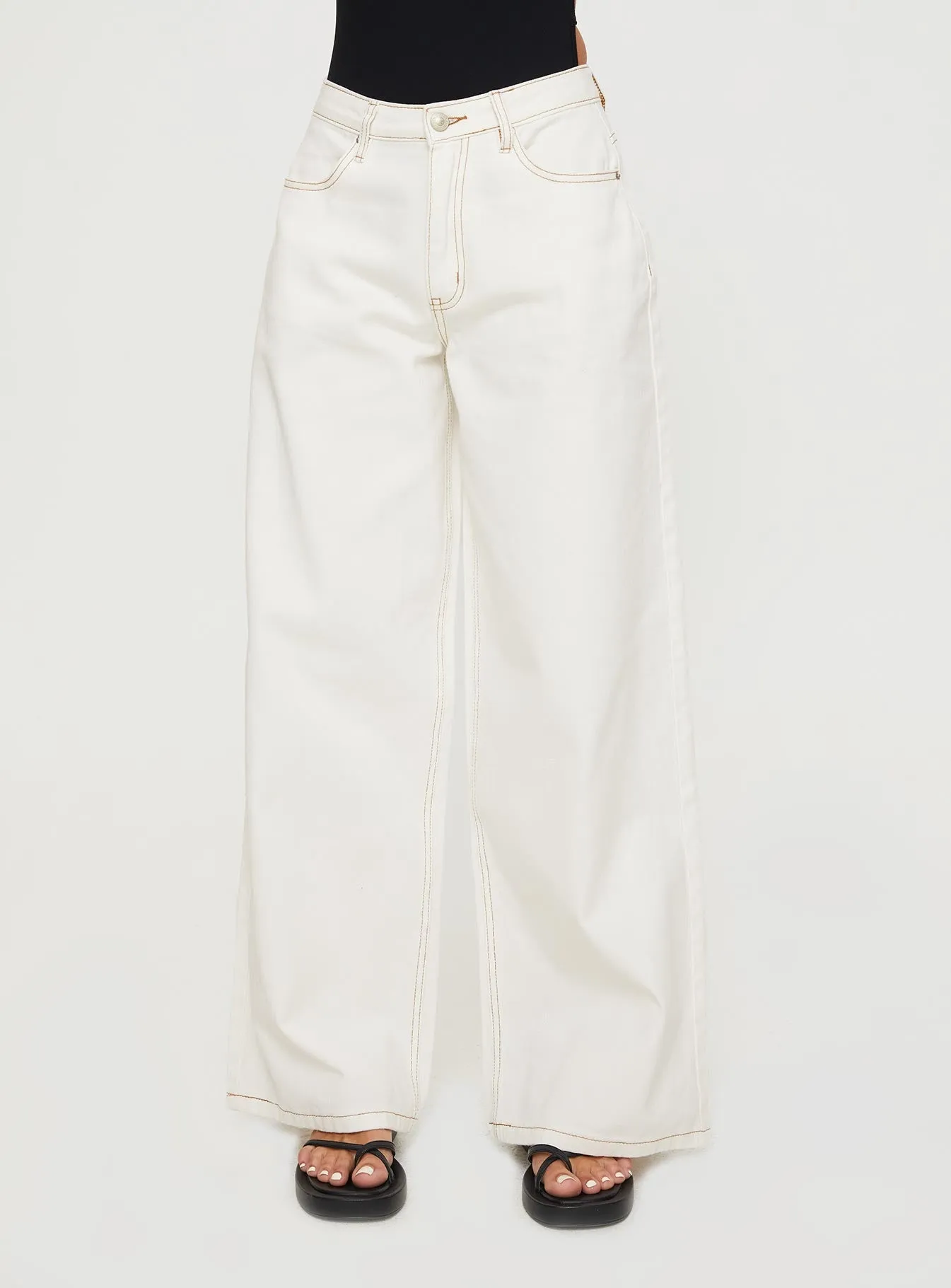 Naylor Wide Leg Jeans Cream Smart Fit Urban appeal