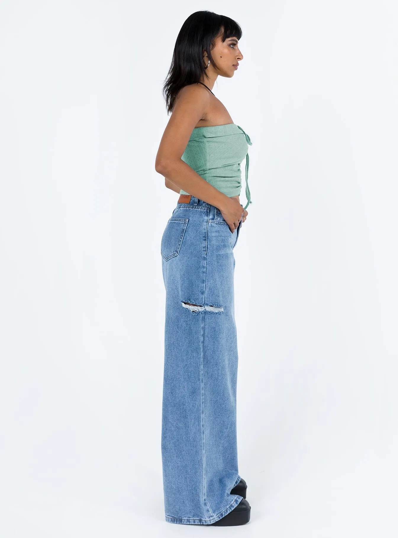 Classic Comfort Teags Jeans Mid Wash Denim