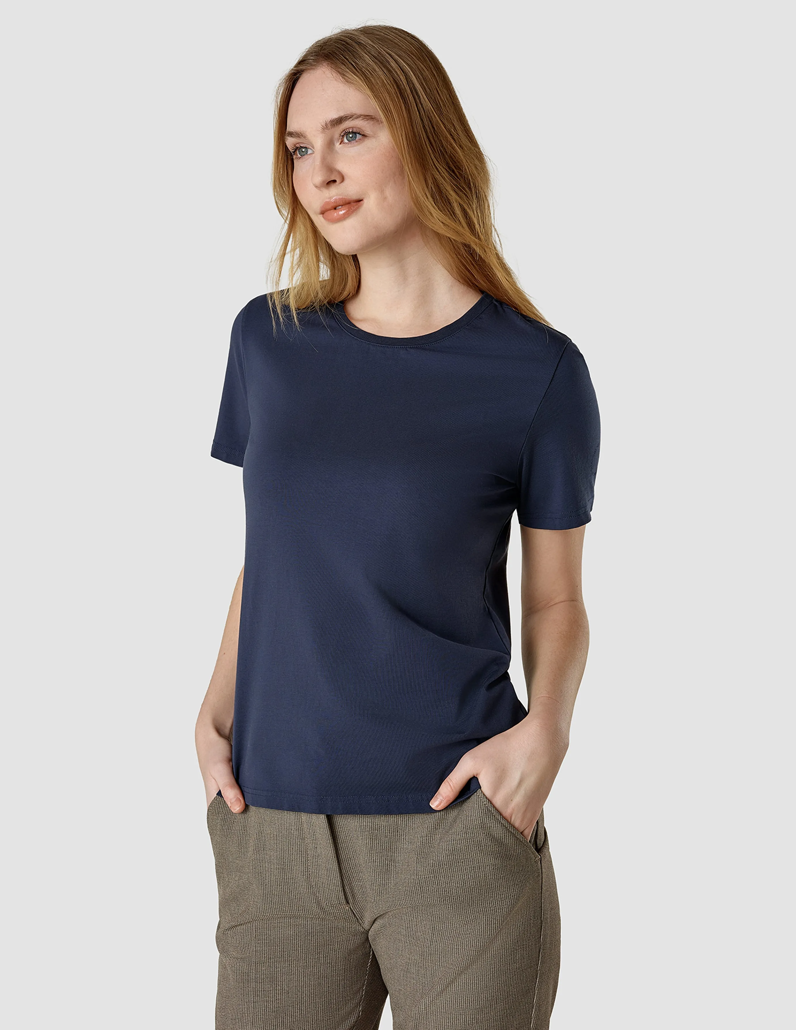 Supima Autograph T-shirt Navy QuickAccess Pockets Weather Guard