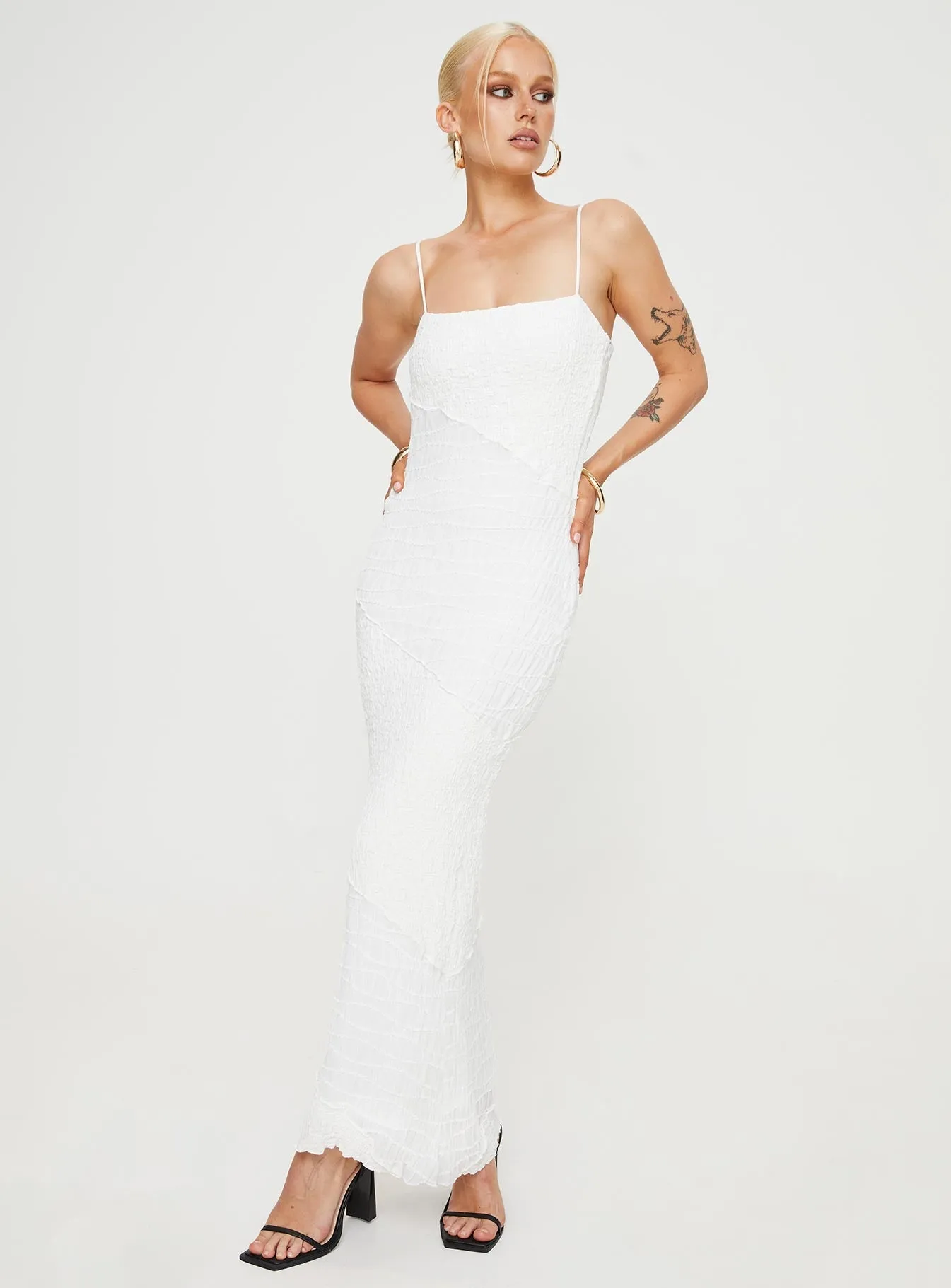 With its timeless design this dress is perfect for any season and any setting Event Perfect Boynton Maxi Dress White