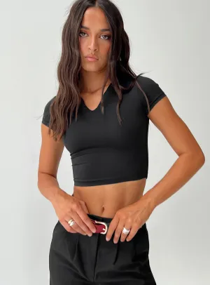 Darius Top Black Non Irritating Seams Breathable Wearable