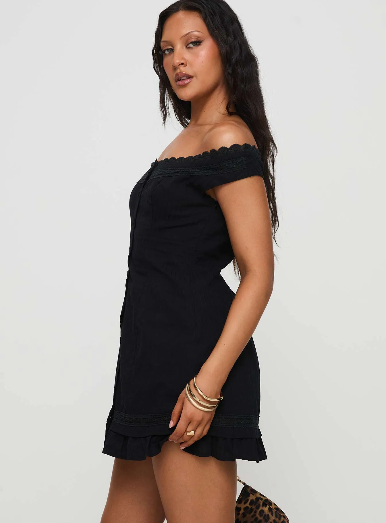 Scene Flash Comfortable and breezy mini Mirrorball Off The Shoulder Mini Dress Black