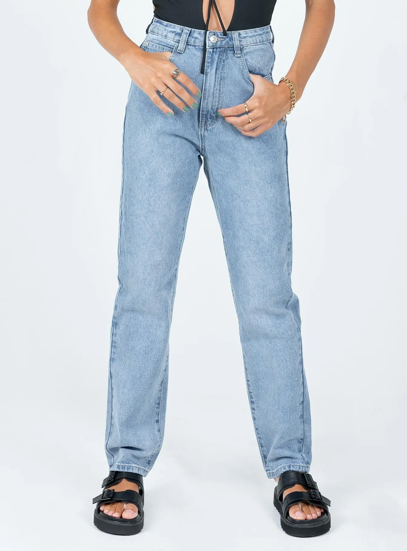 Calista Lightwash Denim Jeans Family Style Casual Work Meeting Slim Family Style Daily Wear