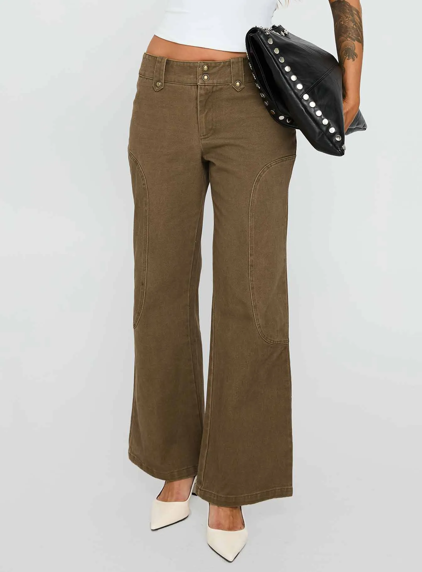 Cuzco Low Rise Flared Cargo Jeans Dark Khaki Night Out Everyday Holiday Vibes