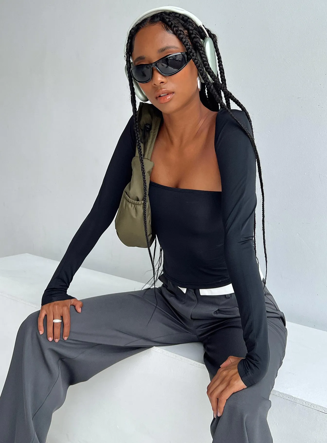 Airflow Mesh Insert Resilient Fabric Blend Moran Two Piece Bolero Top Black