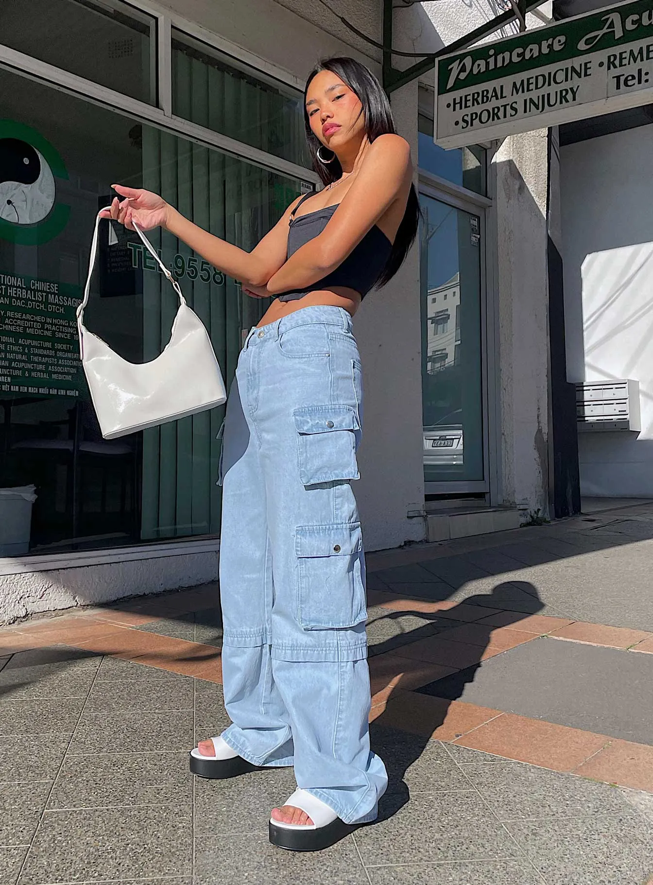 Effortless casual Daily Outfit Darla Cargo Denim Jeans Light Wash Denim