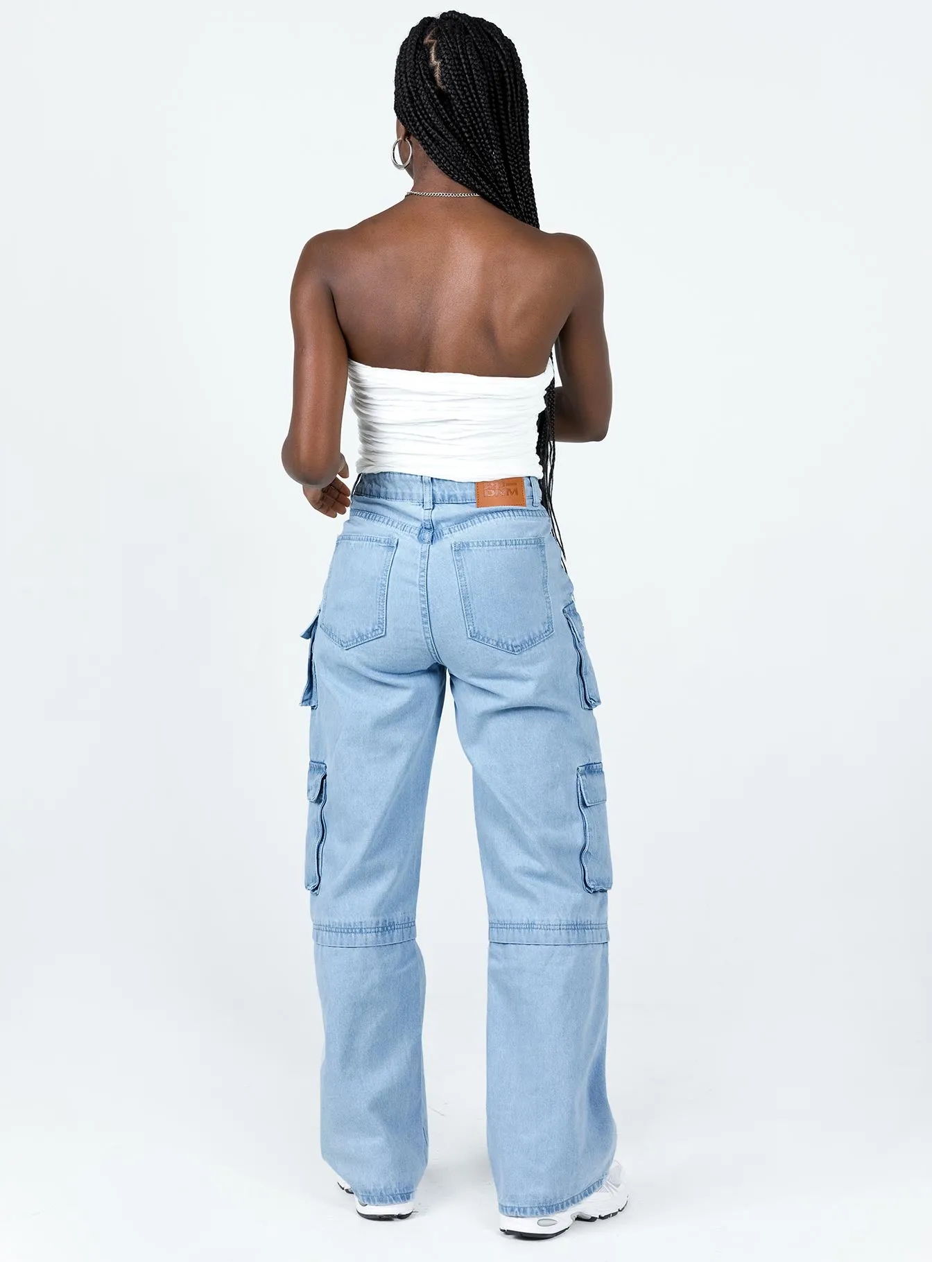 Darla Cargo Denim Jeans Light Wash Denim Night Out Traveler Gear Stylish Long Wear