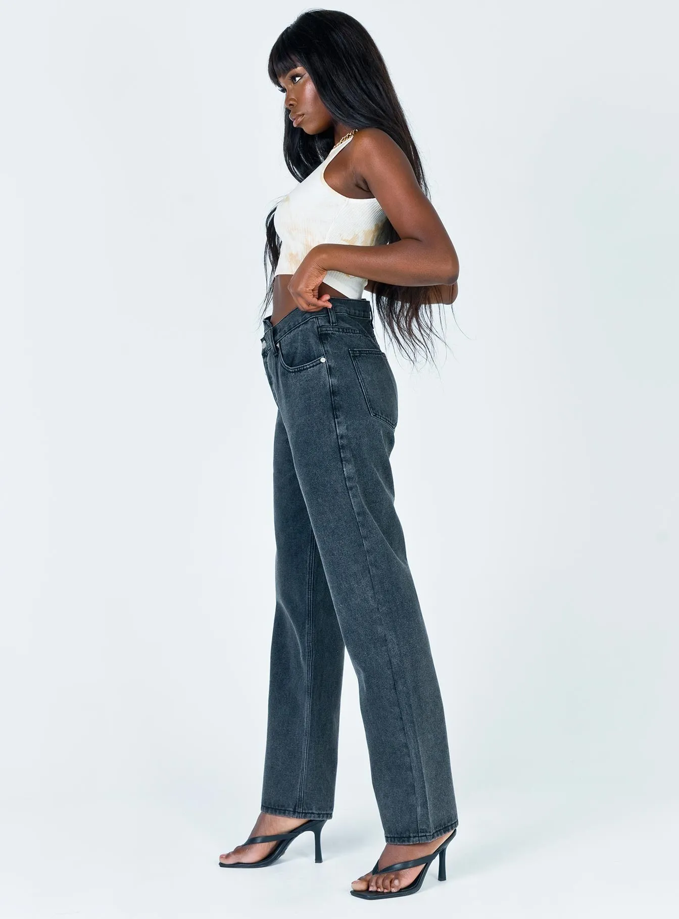 Daywear Option Chill Outfit Streetwear Fan Holiday Vibes Holly Asymmetric Straight Leg Jean Black Denim