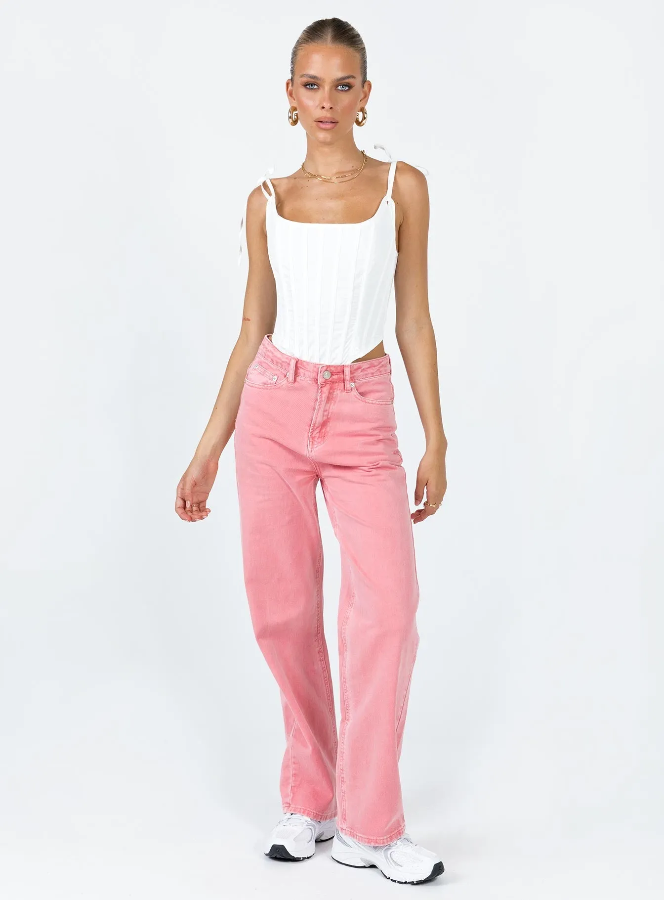 Modern Minimalist Stretch Regina Mom Denim Jean Pink