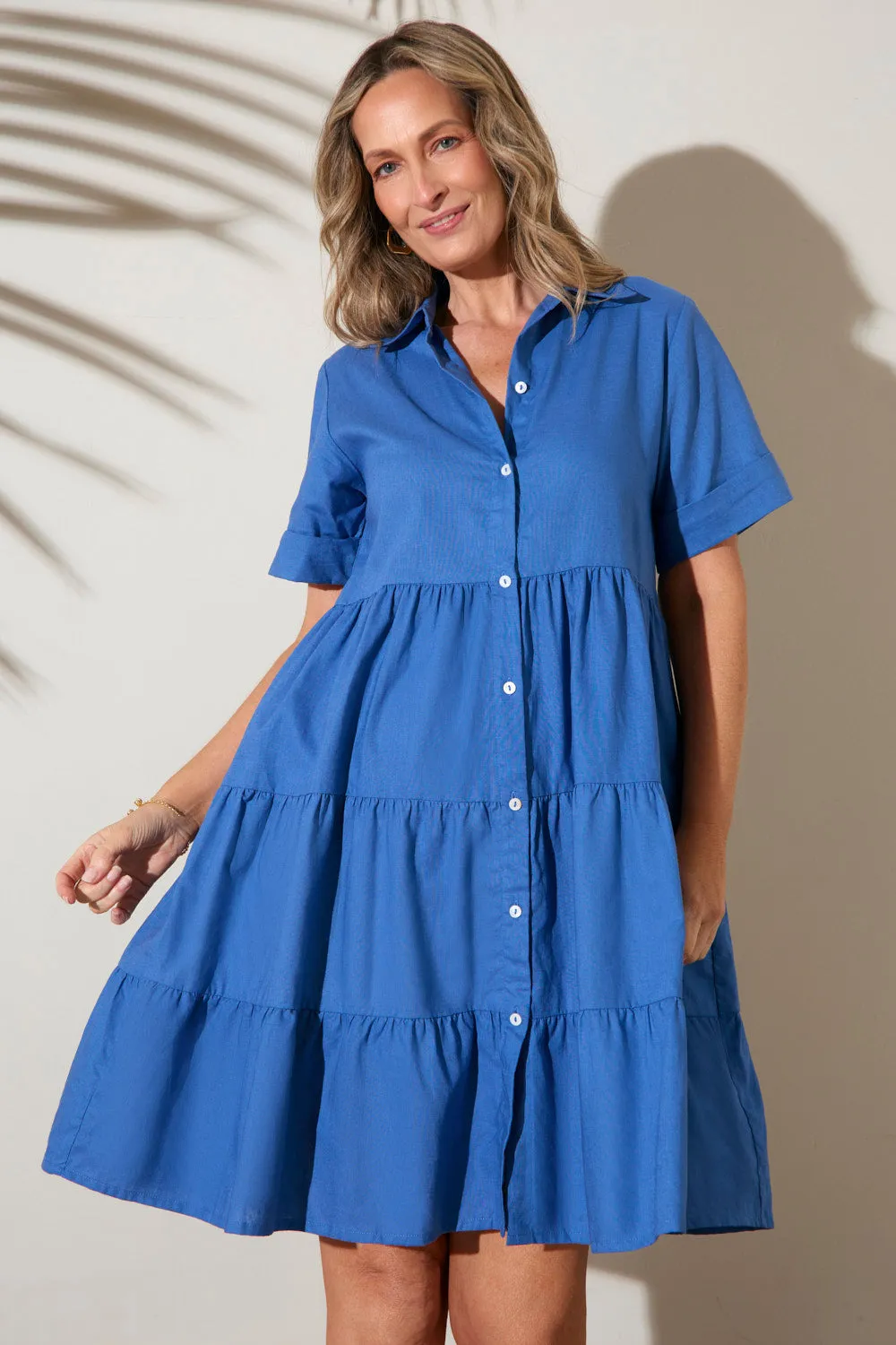 Sabre Collared Short Dress in Yale Blue WrinkleResistant