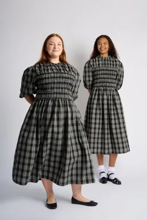 ReinforcedHem QuickRelease Closures Shirring Cotton Dress in Black Check