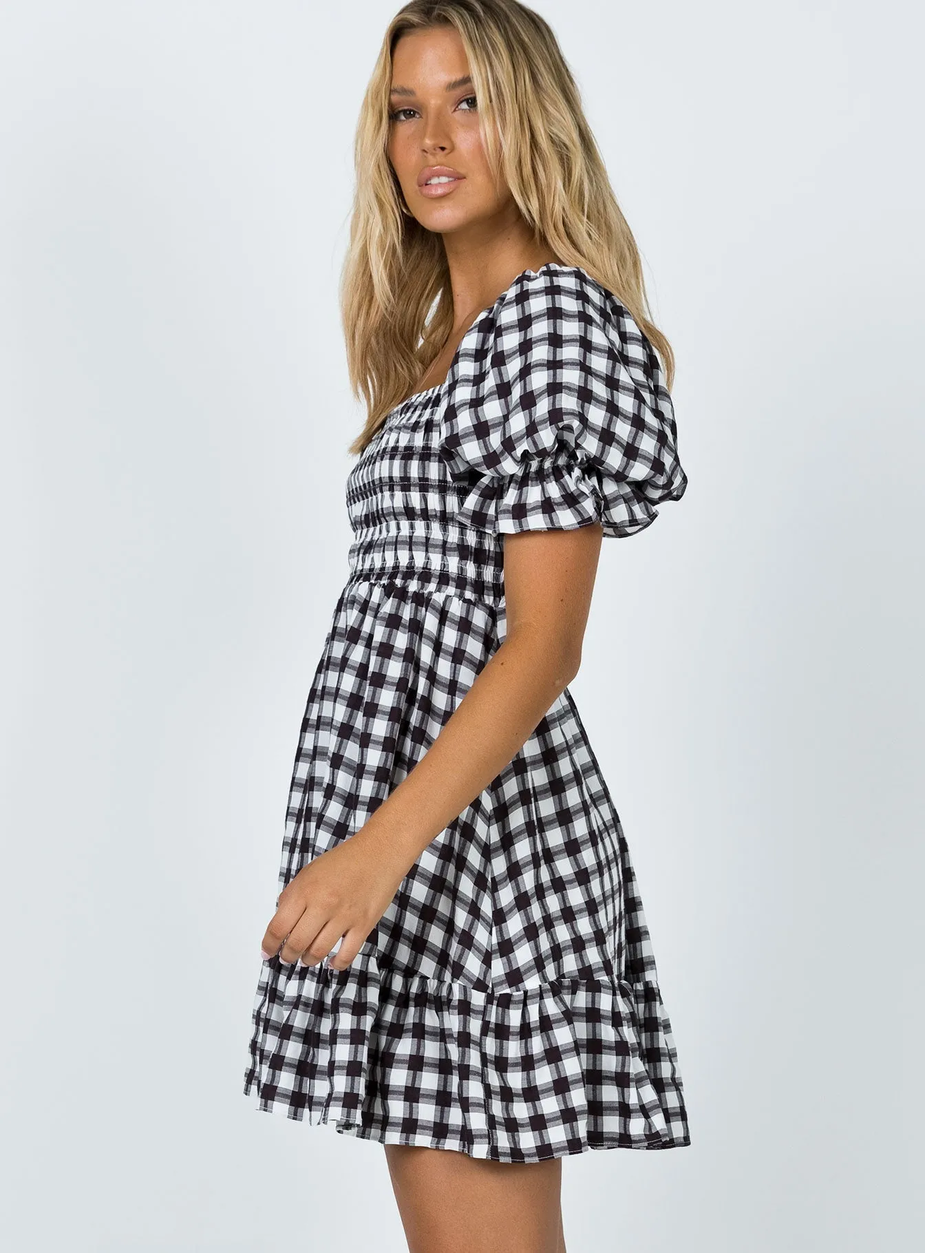 Adelio Mini Dress Black / White Trendy mini outfit Stretch Fit Design