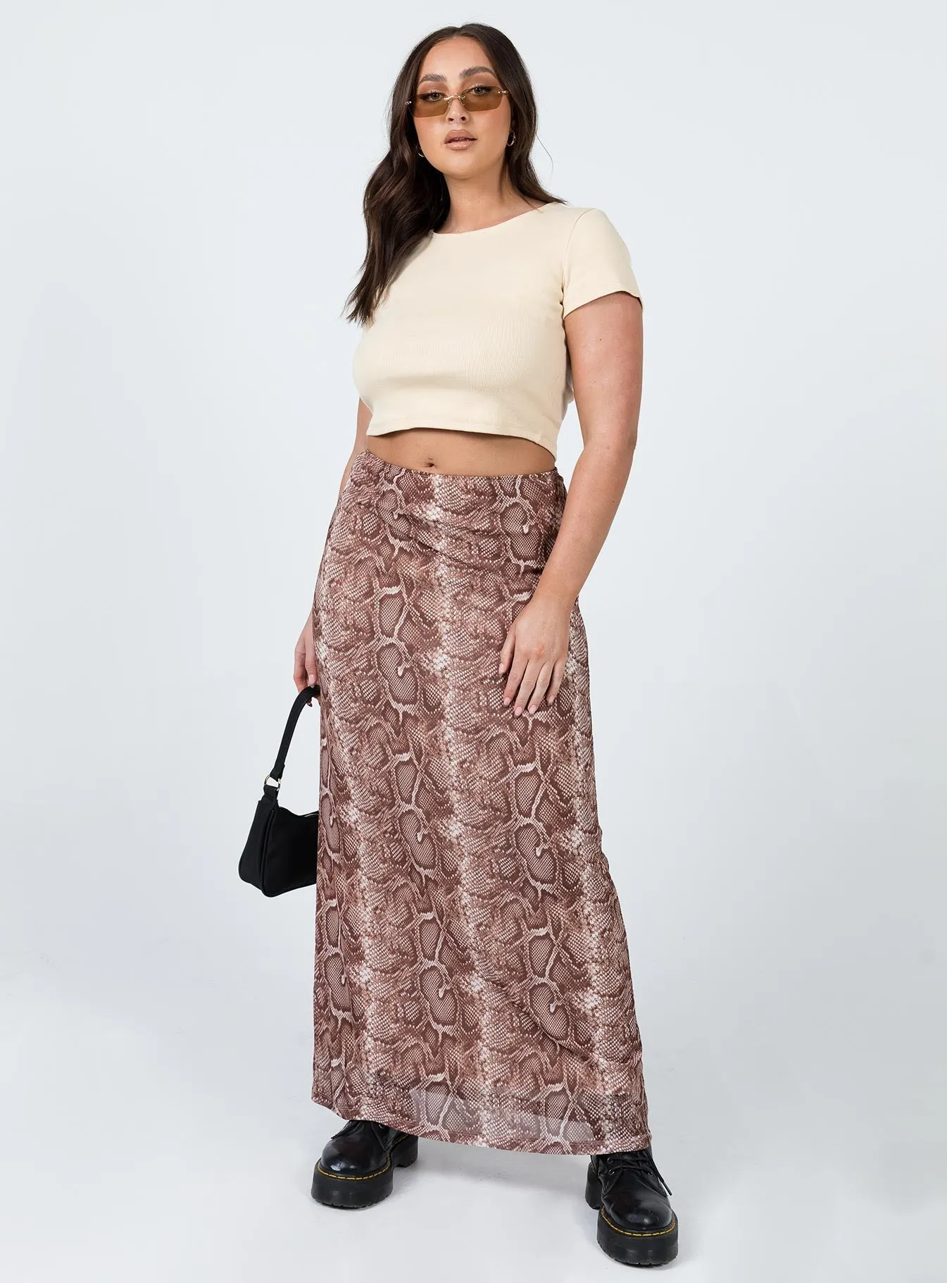 Preppy Ultimate Comfort Classic Cropped Tee Beige Petite
