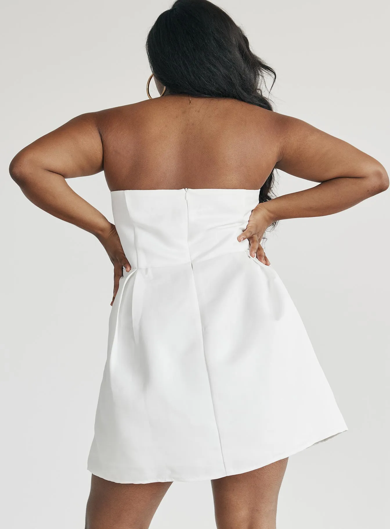 Shake Ready Scene Soft Spader Corset Mini Dress White Curve