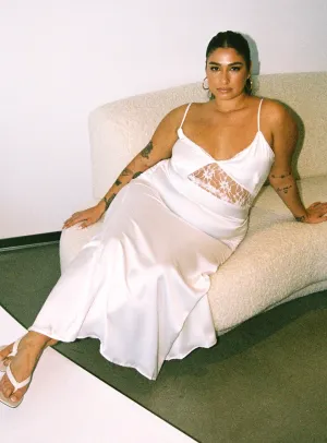 Weave Glow Roof View Roselle Maxi Dress White Curve