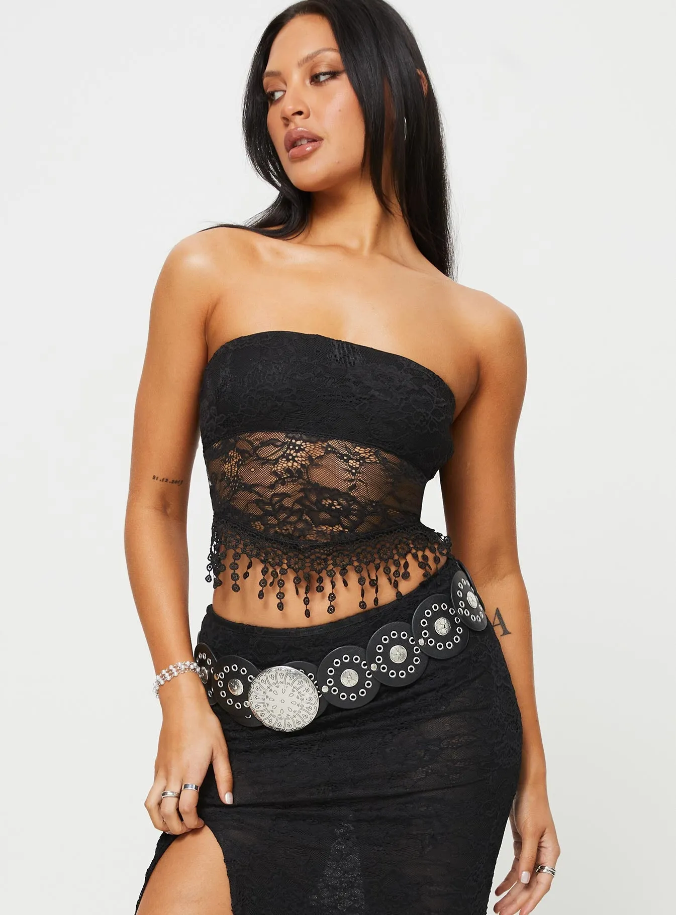 AllPurposeWear BondedShoulder Calathea Strapless Lace Top Black