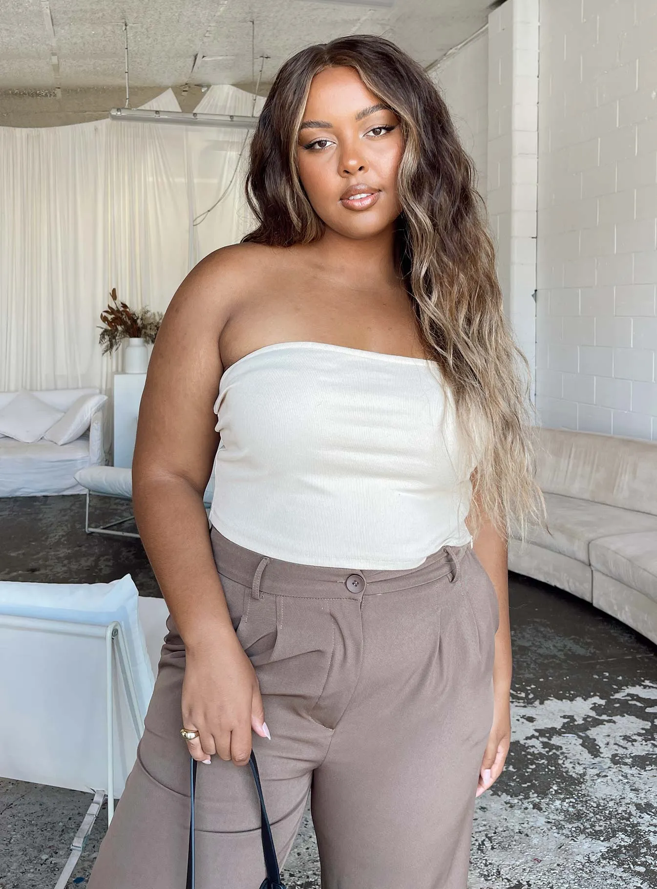 Oversized Fit Rosehill Strapless Top Beige Curve