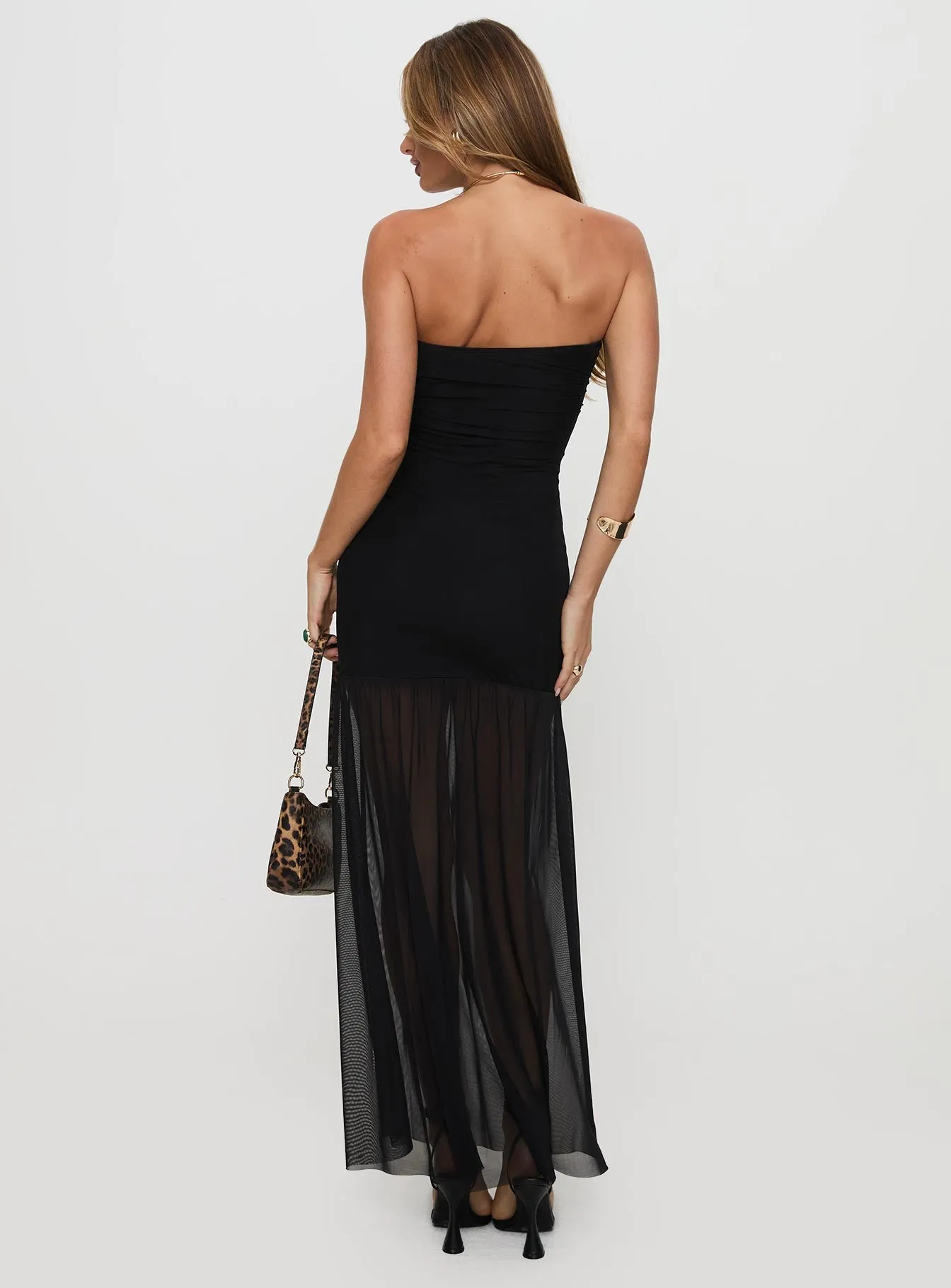 Decadent Strapless Maxi Dress Black The simple yet stylish design of this maxi dress makes it an ideal choice for any occasion With its flowy design this dress drapes beautifully for a sophisticated look