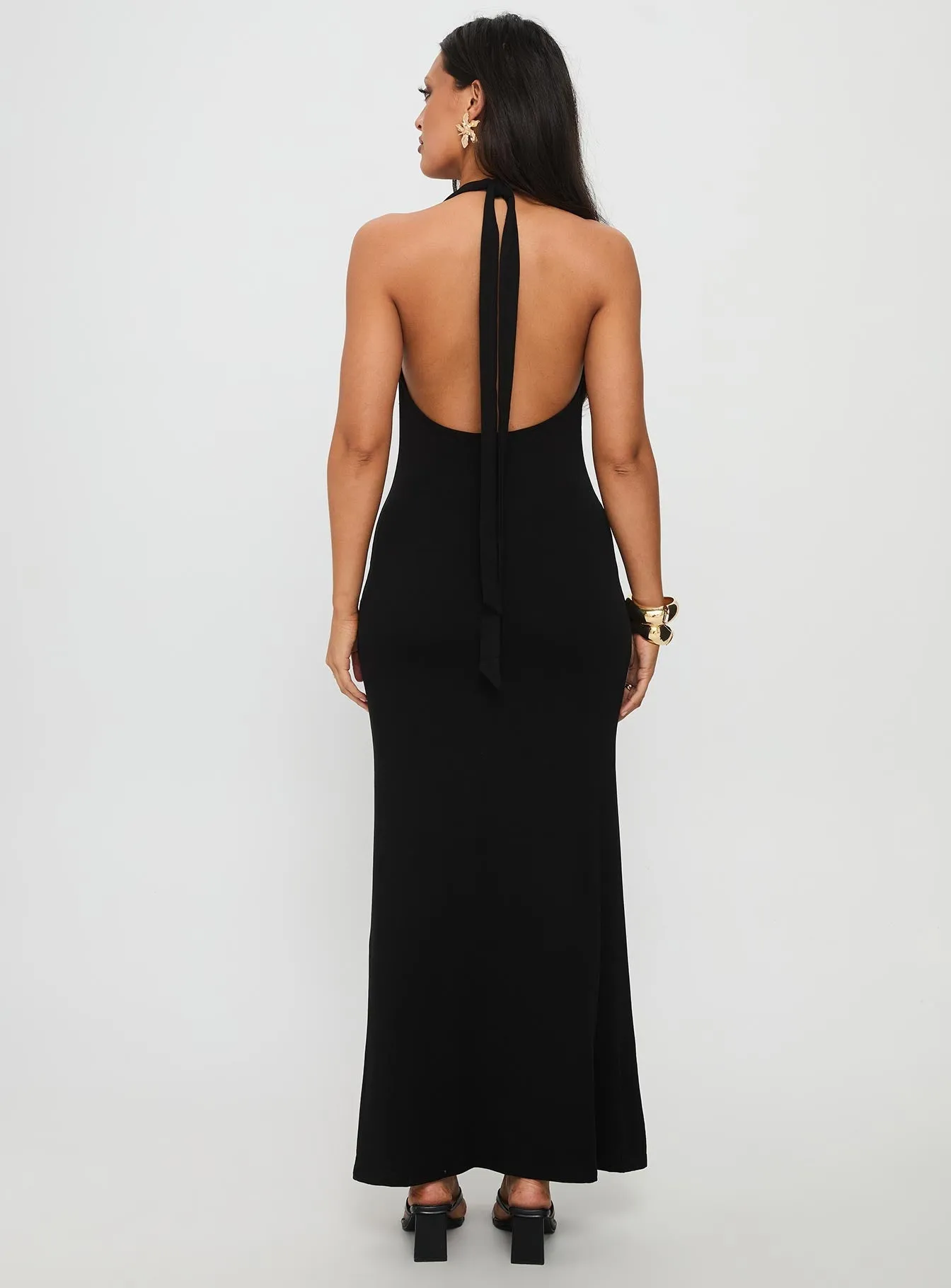 Sunset Peak Calm Mind Diamonde Halter Scarf Maxi Dress Black