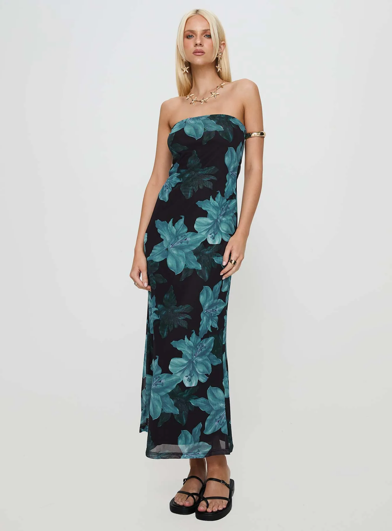 Flower Lane Celik Maxi Dress Black / Blue Floral