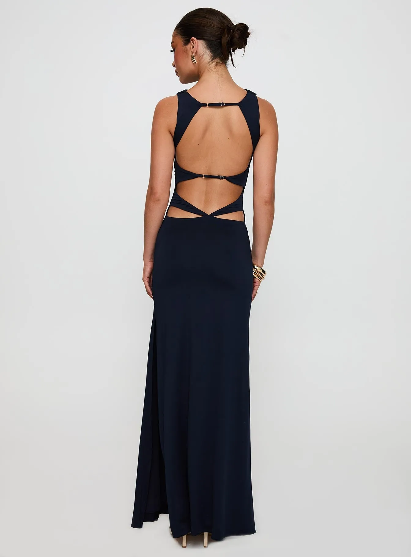 Resort Stay Undeniable Cut Out Maxi Dress Navy