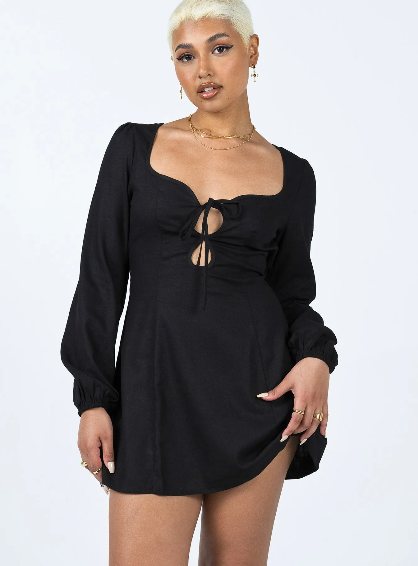 Arabela Mini Dress Black Charming Fashion