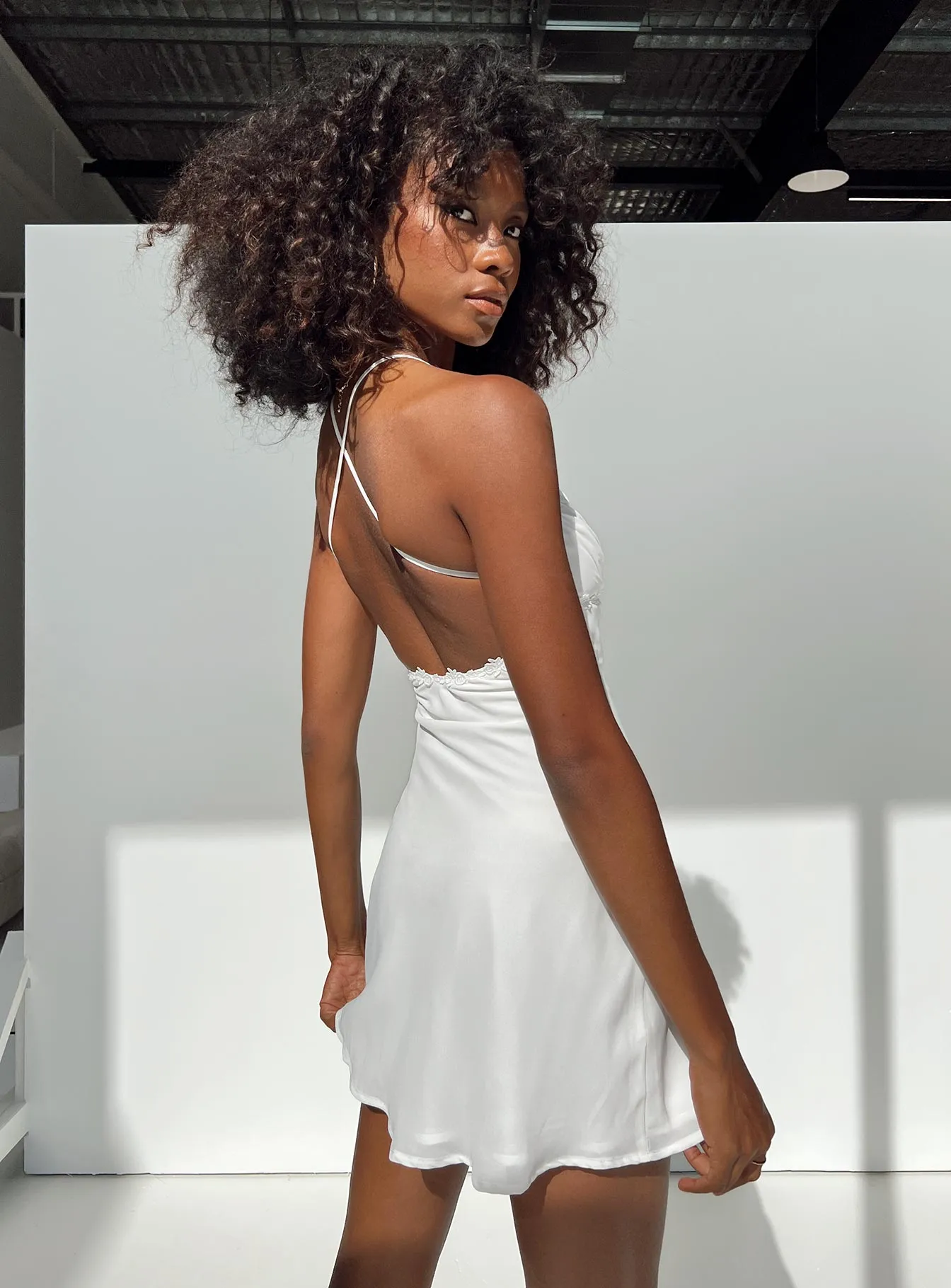 Maylor Mini Dress White Cozy Fit Comfy chic