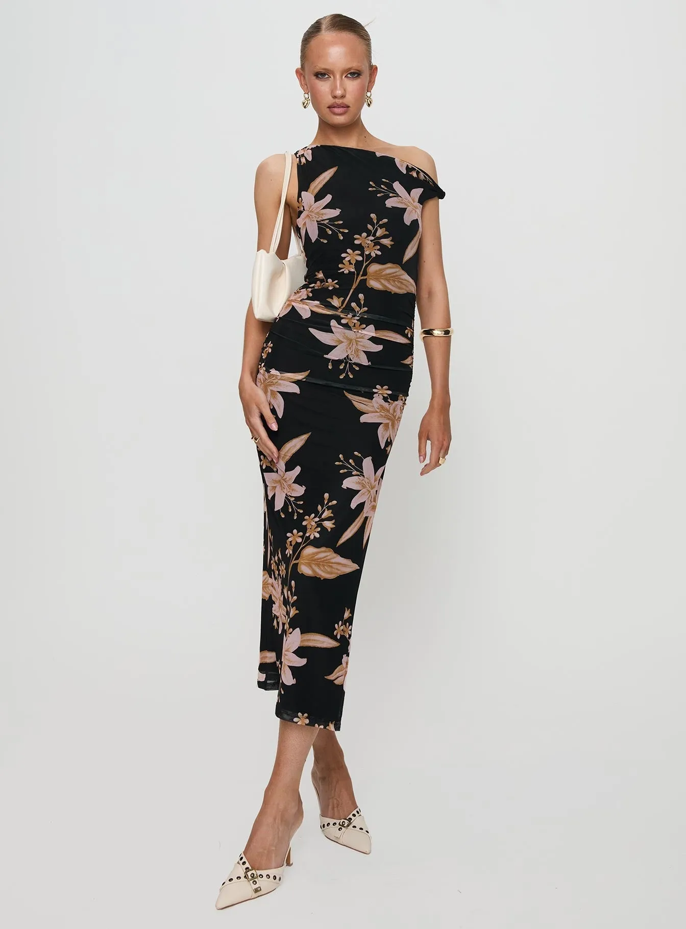 Soft draping maxi Goldrush Maxi Dress Black Floral