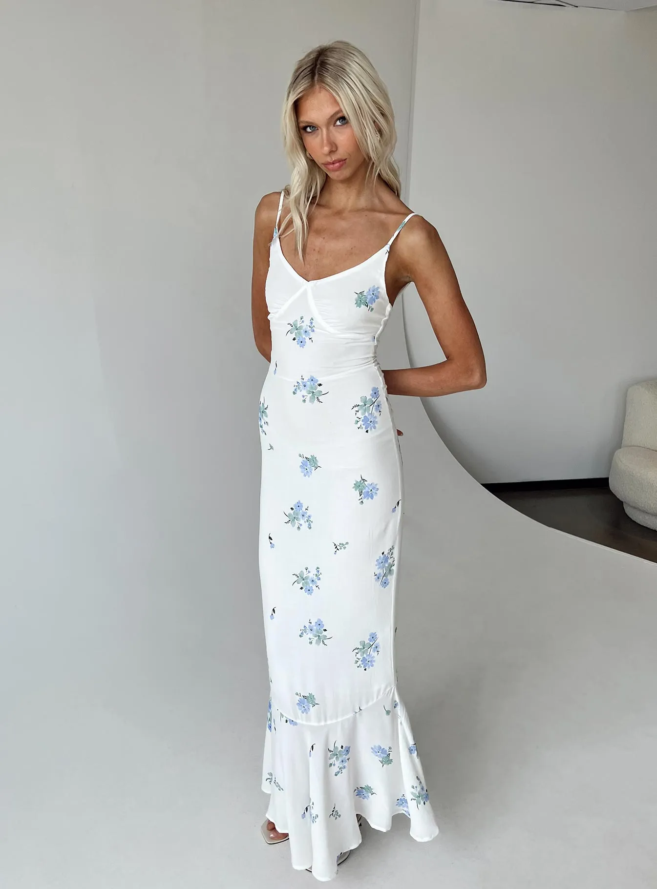 Lavender Field Sing Along Maxi Dress White / Blue Tall