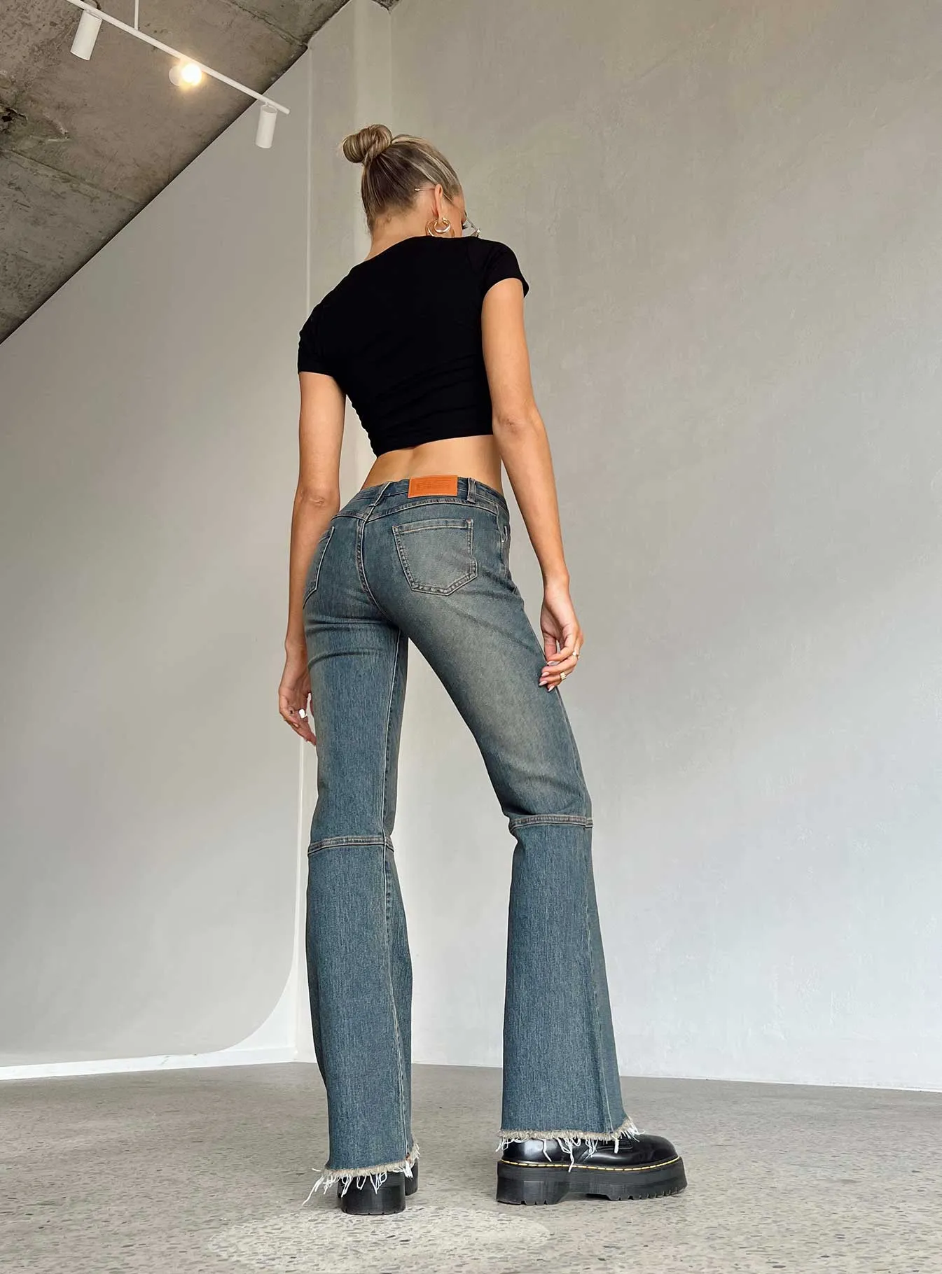 Relaxed Style Smart Casual Minimalist Style Modern Winter Warmth Loose Carmella Low Waist Y2K Jeans Denim