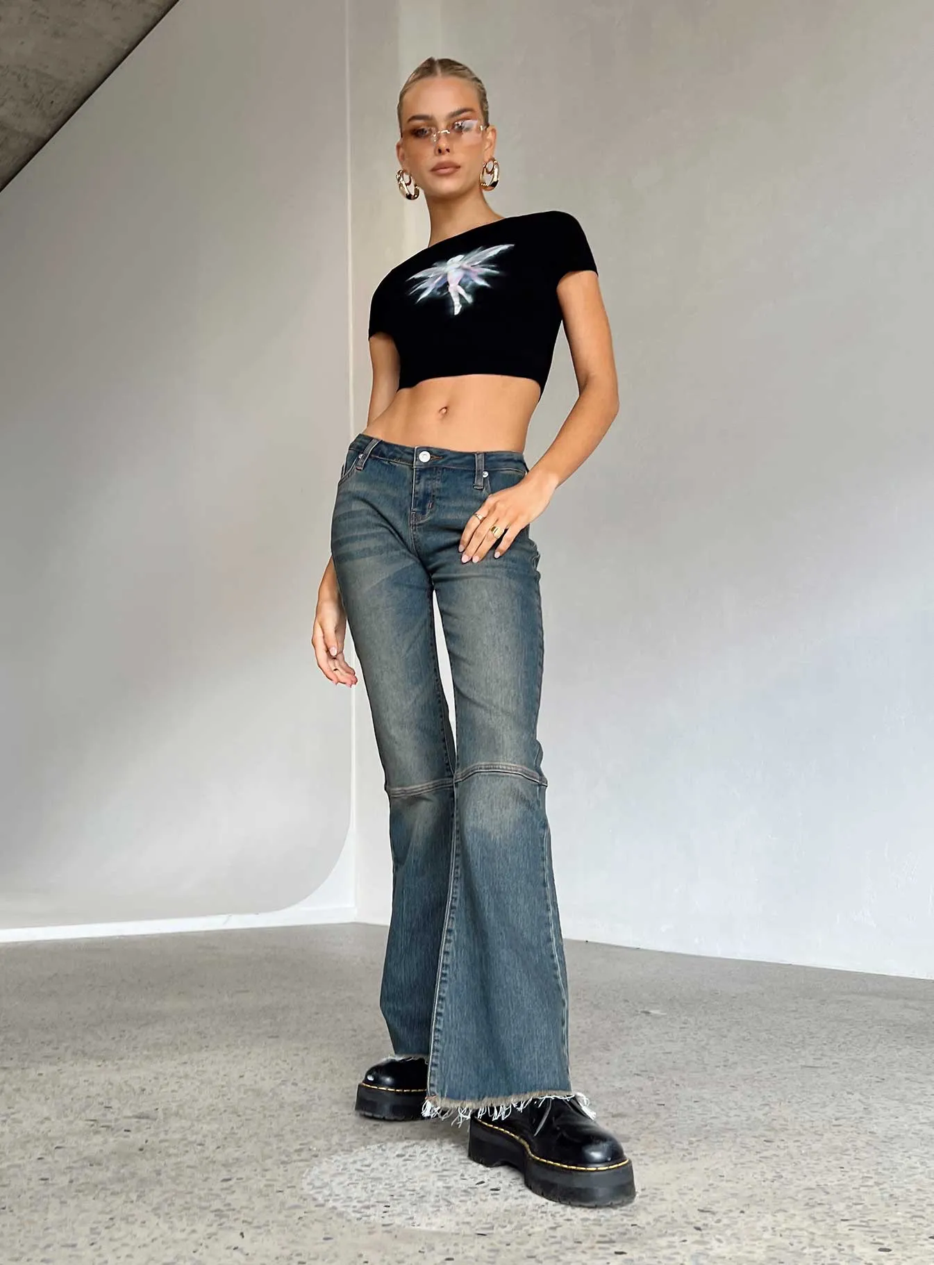 Carmella Low Waist Y2K Jeans Denim Button Fly Closure Core Fit
