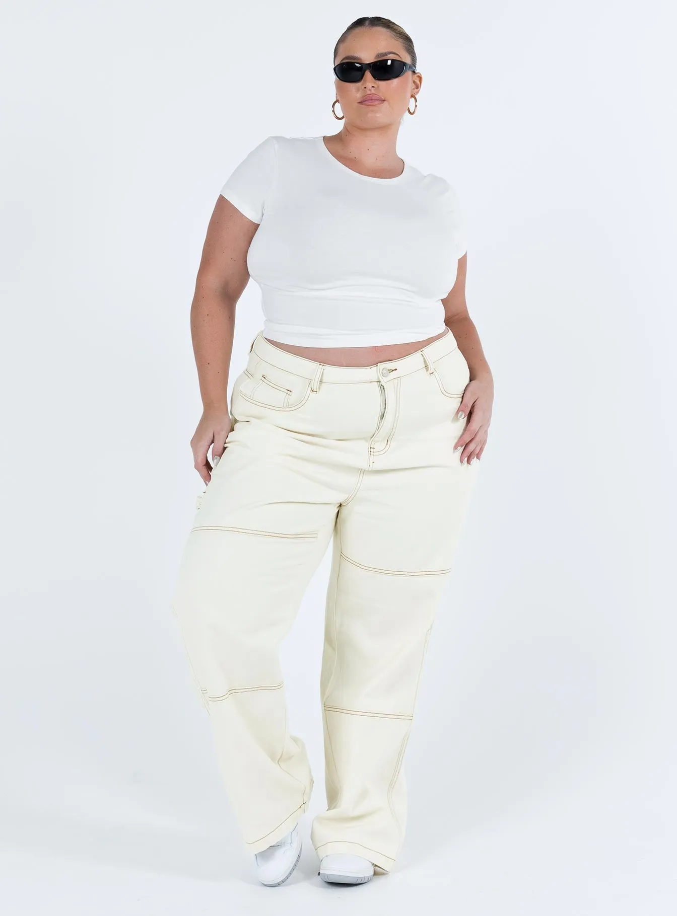 Copeland Jeans White Curve Classic Vibe Easy Style