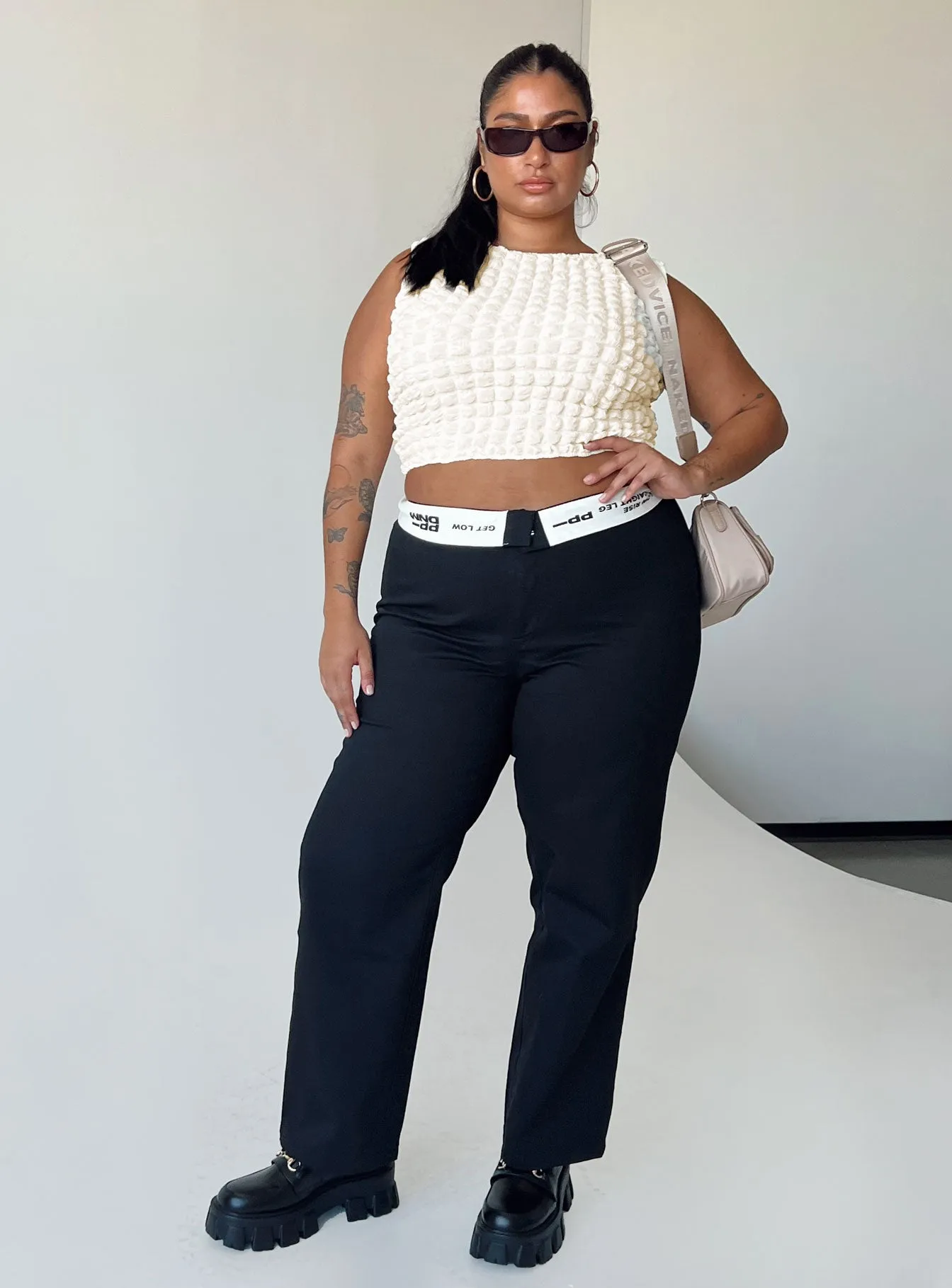 Lightweight Denim Blend Fit Ready Dava Low Rise Pants Black Curve