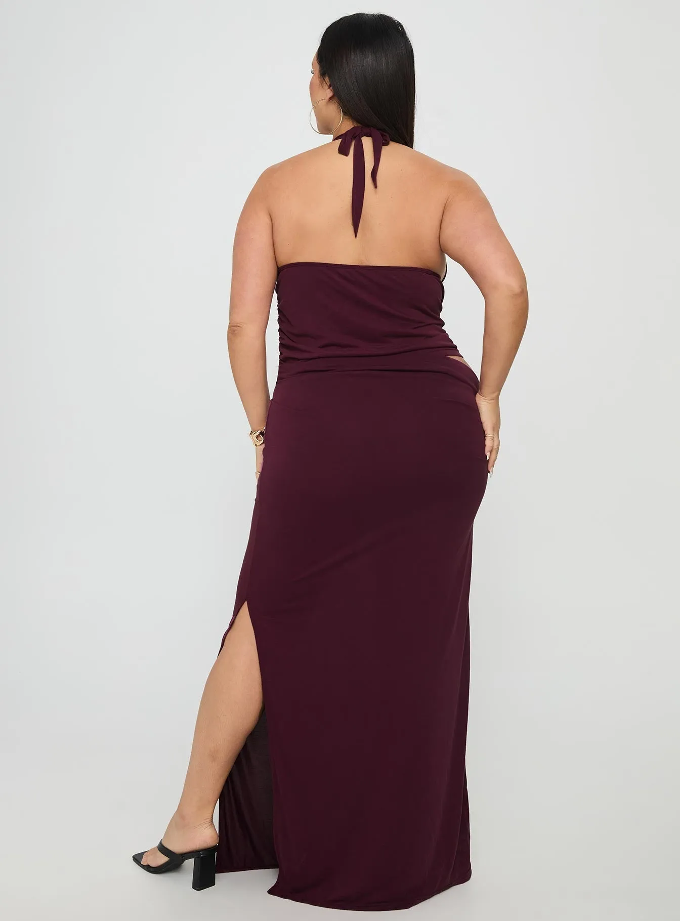 Fantasy Touch Opal Shine Imeraldia Hardware Halter Maxi Dress Currant Curve