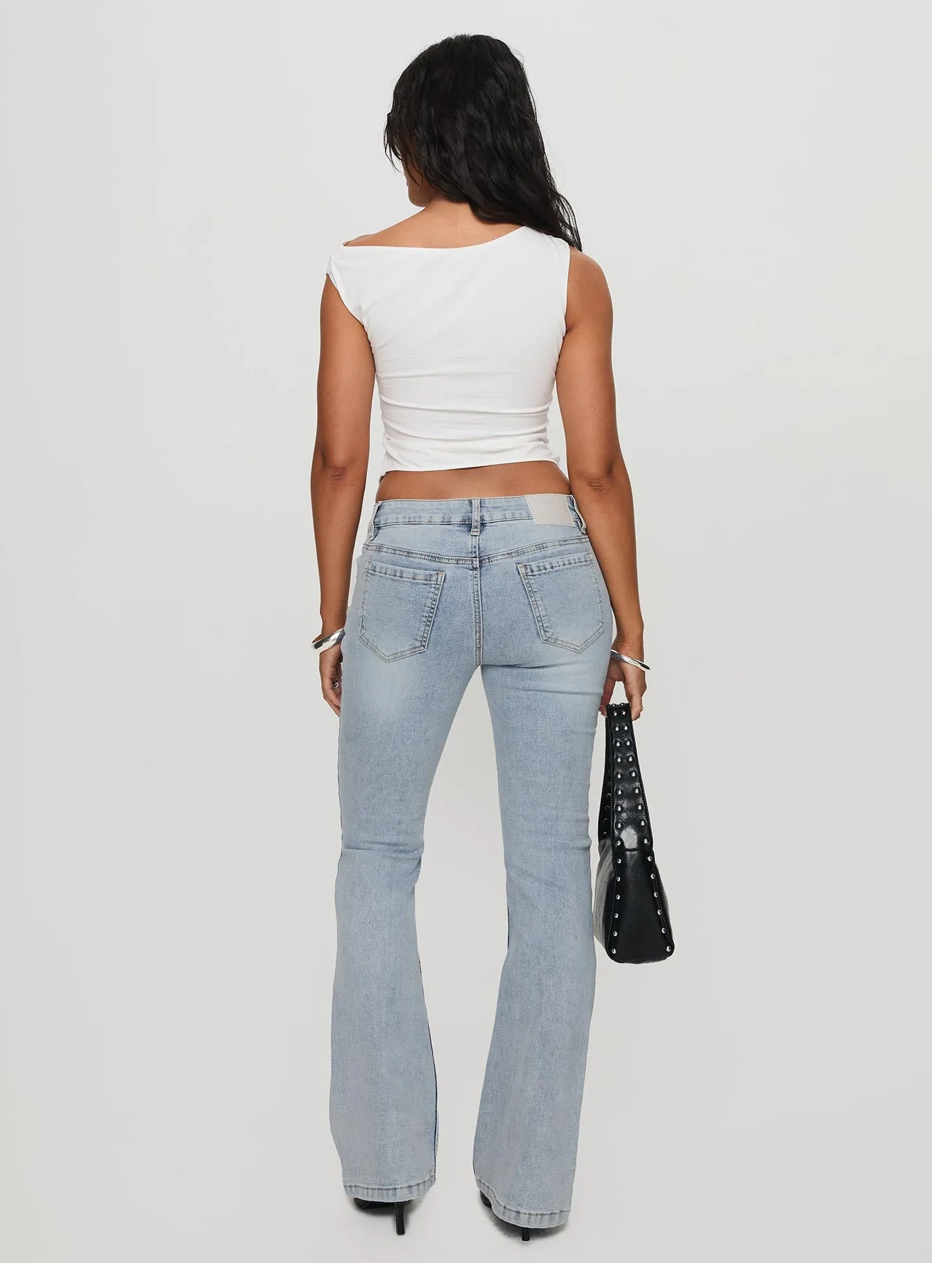 Flexible Fit Bethany Low Rise Bootleg Jeans Light Wash