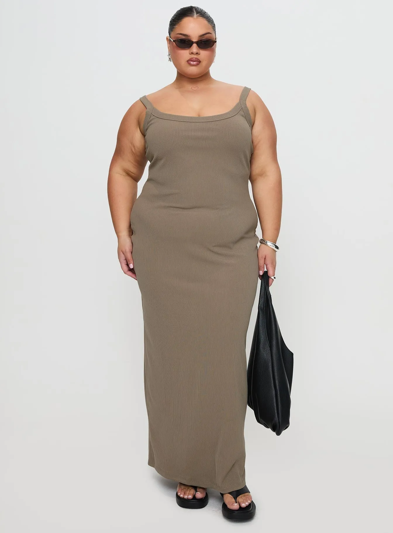 Montwood Maxi Dress Sage Curve Stone Lane