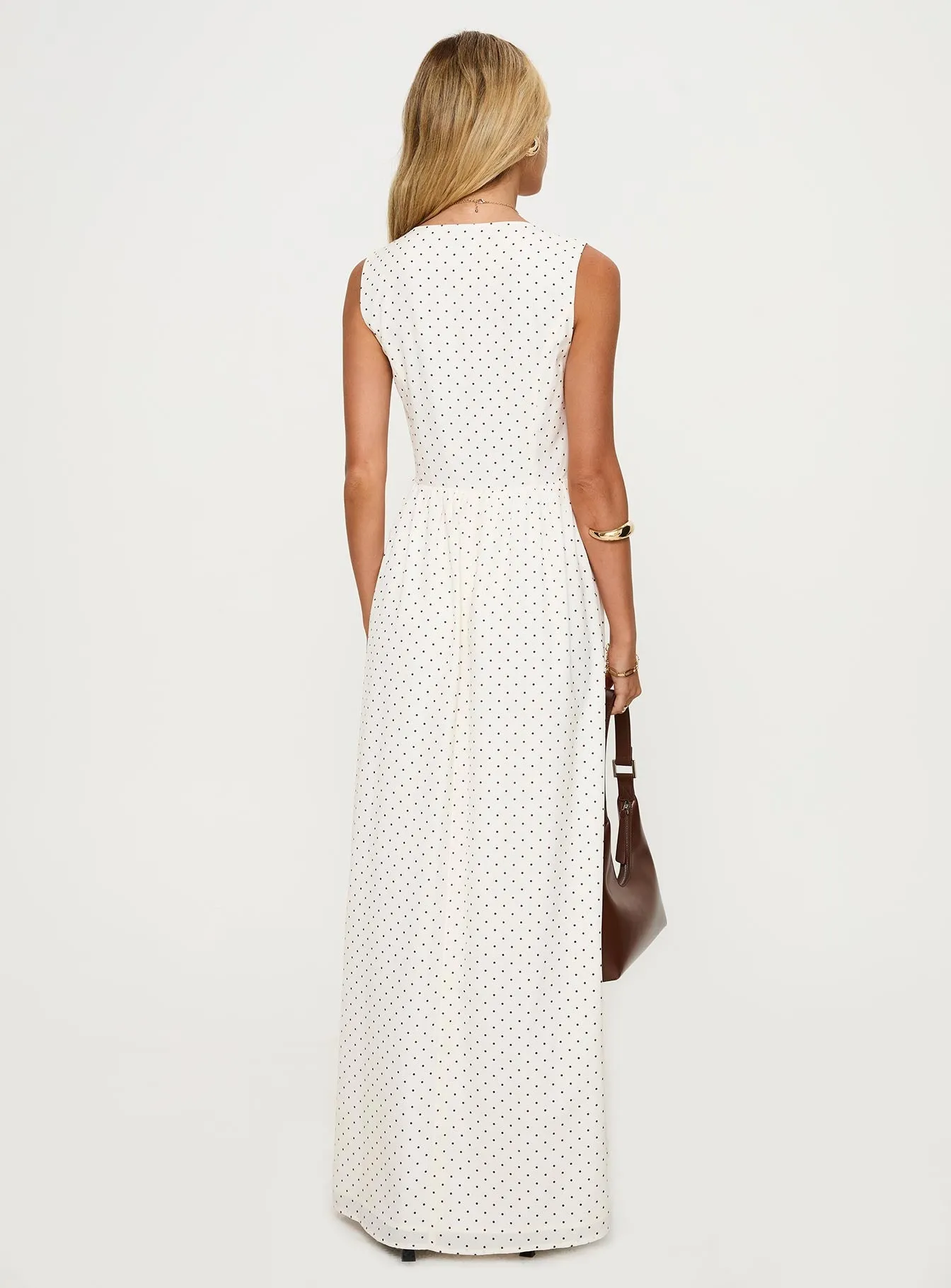 Pokey Maxi Dress Cream / Polka Dot The easy-to-wear design of this maxi dress ensures that you can style it effortlessly Beach Gate