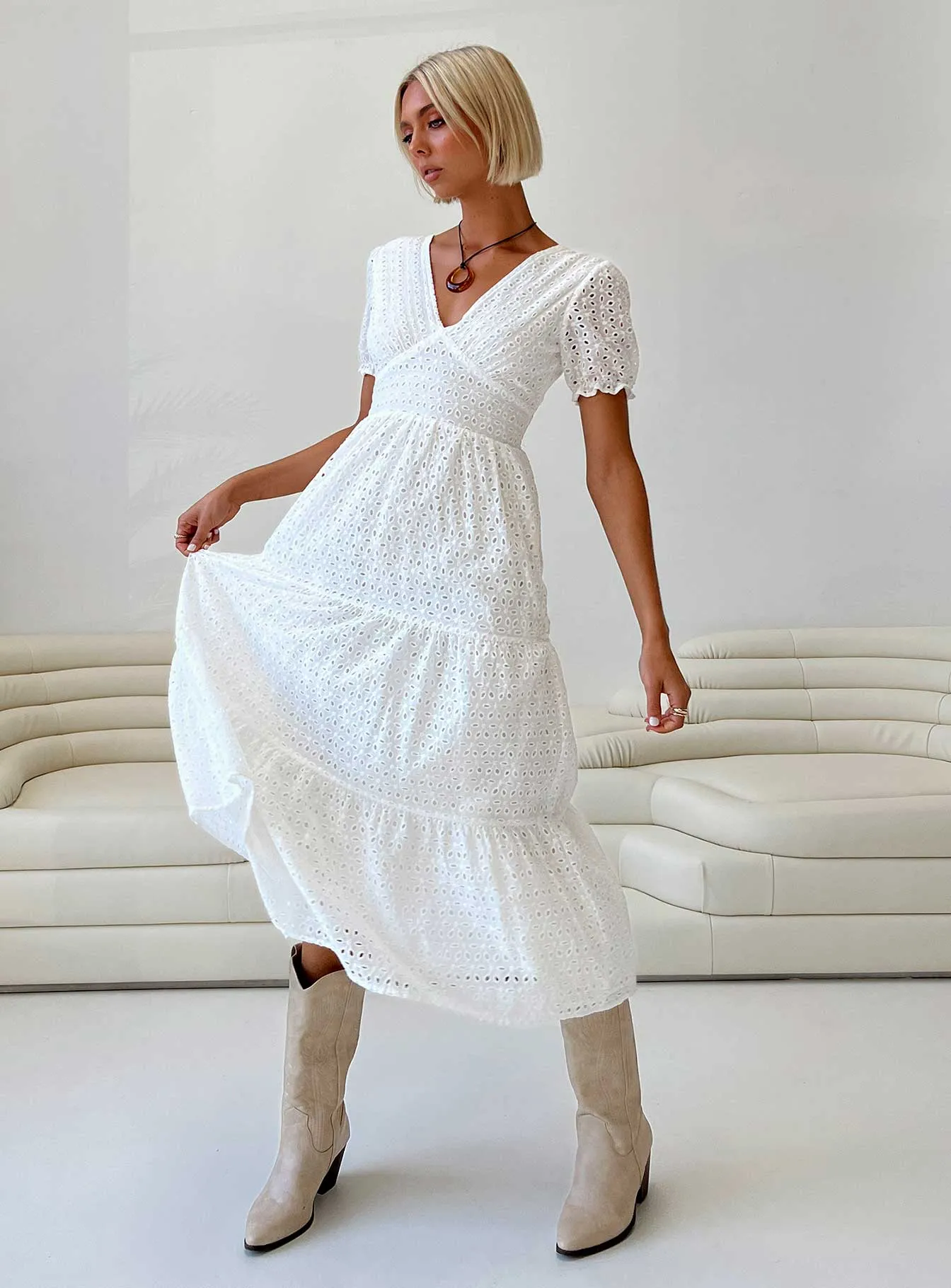 Durna Maxi Dress White Free Air Sun Bay