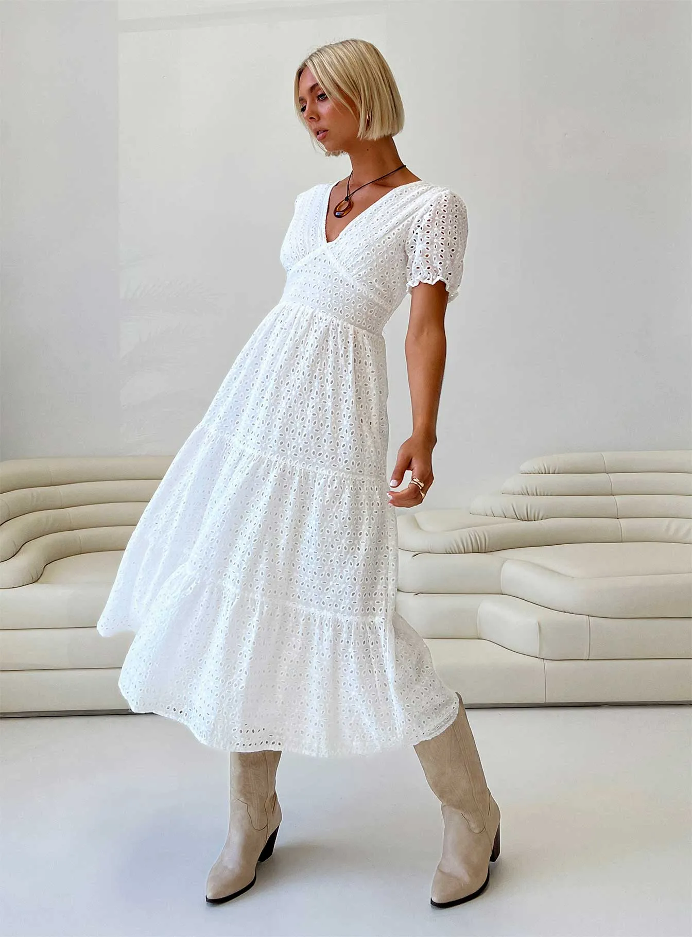 This dress is designed to highlight your natural figure while providing ultimate comfort Durna Maxi Dress White