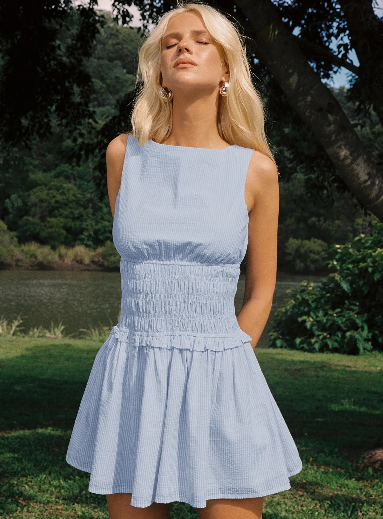 Yennifer Shirred Mini Dress Blue / White Tall Comfortable party dress Modern Edge