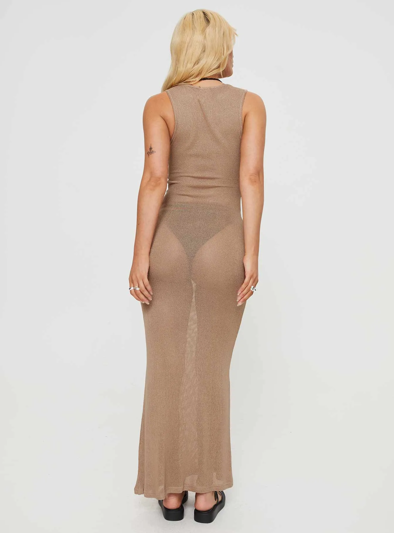 Off Shoulder Quiet Shore Corbo Maxi Dress Beige