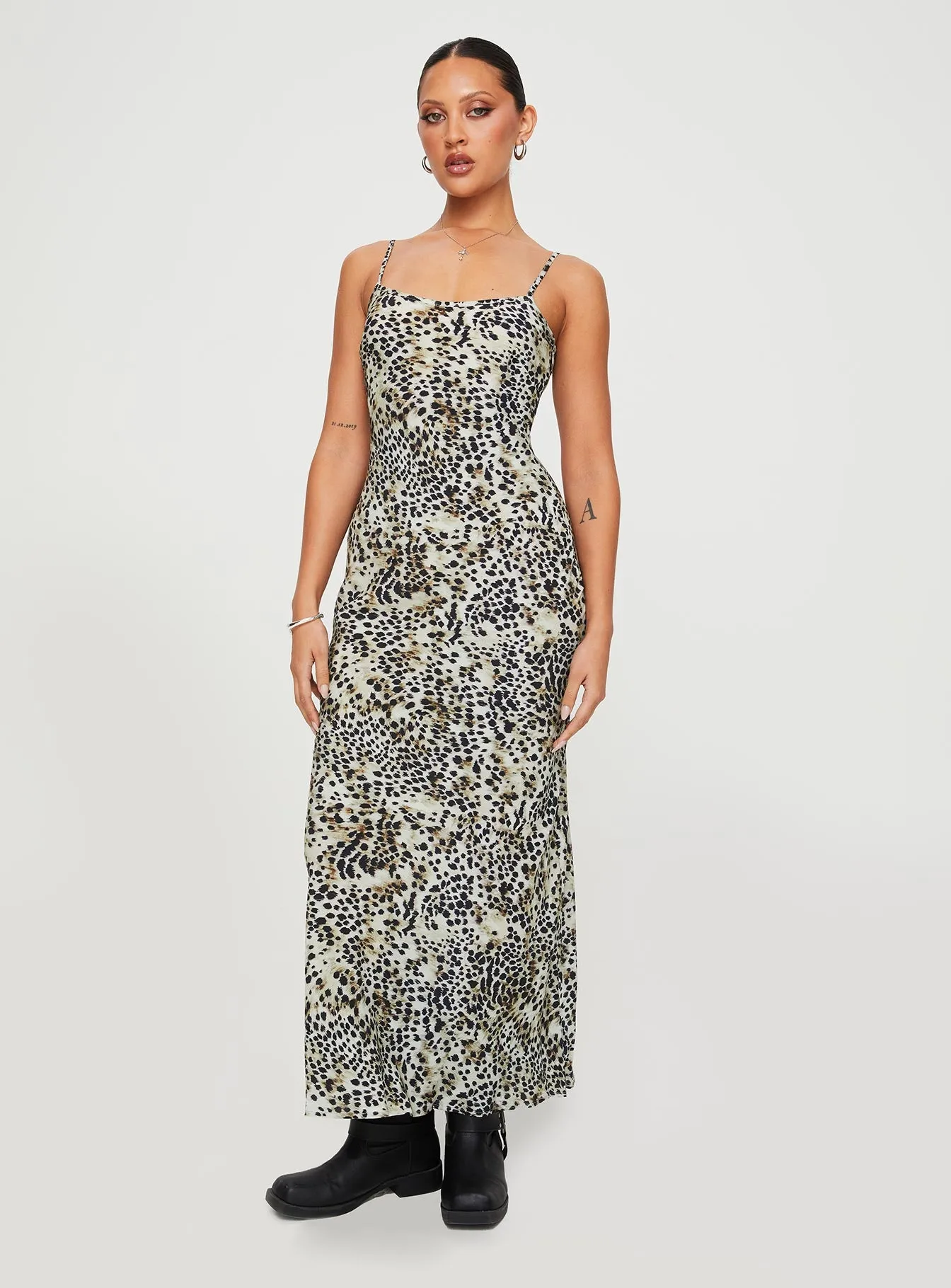 Karamu Maxi Dress Print Multi Frost Breeze Creek View