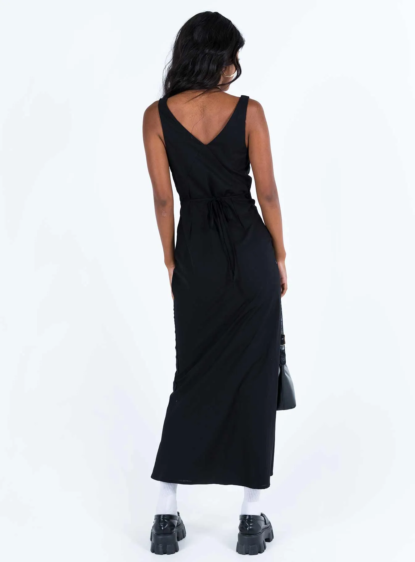 This maxi dress combines classic style with modern comfort for a timeless look Nellie Maxi Dress Black Linen