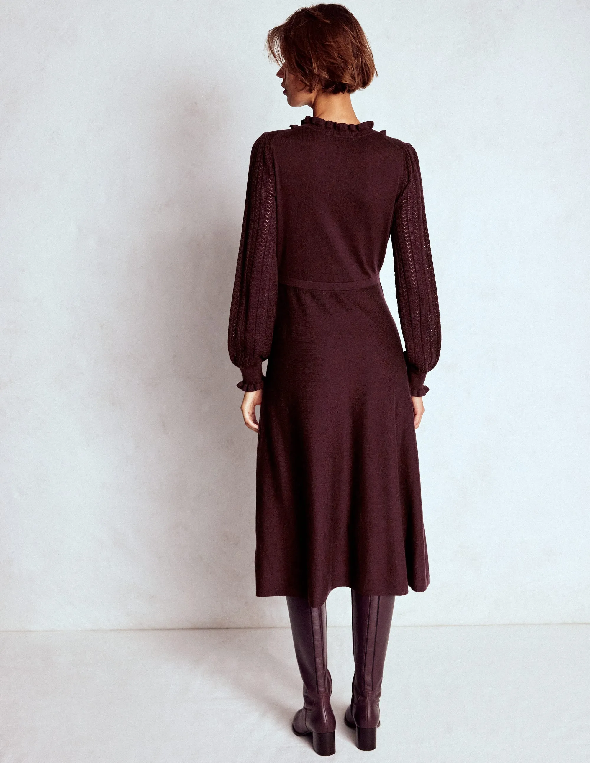 Fashion-forward piece for evening Street Lamp Winifred Frilled Knitted Dress-Coffee Bean