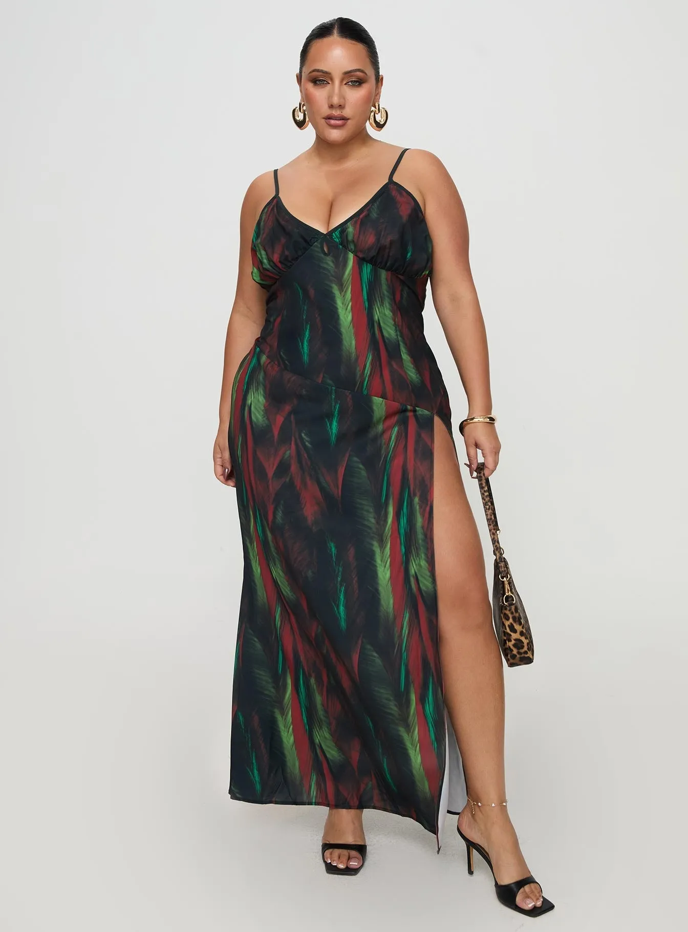 Feather Maxi Dress Multi Curve Joy Soul Step Glow