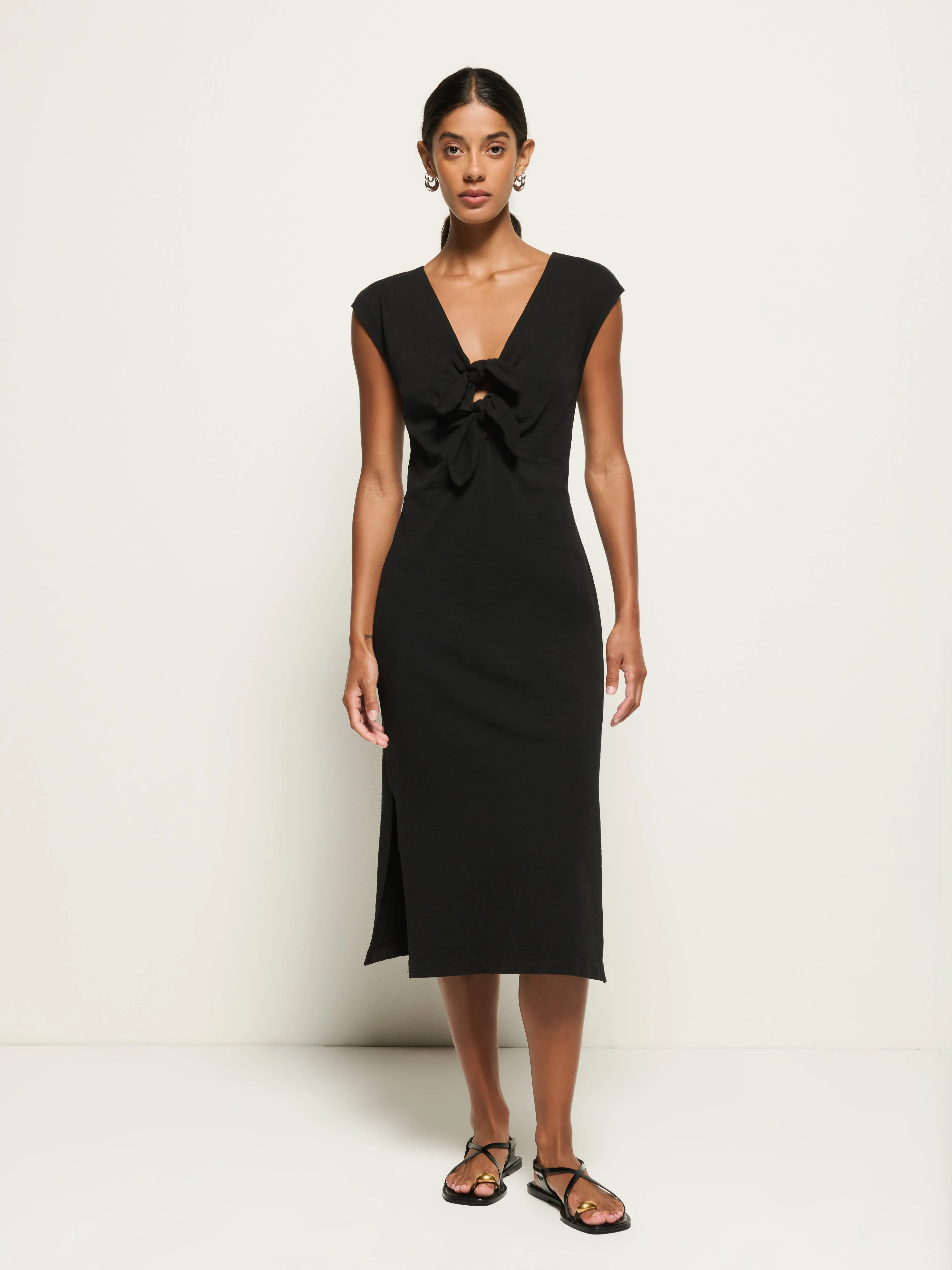 Field Glow Effortless day-to-evening dress Kalee Column Midi