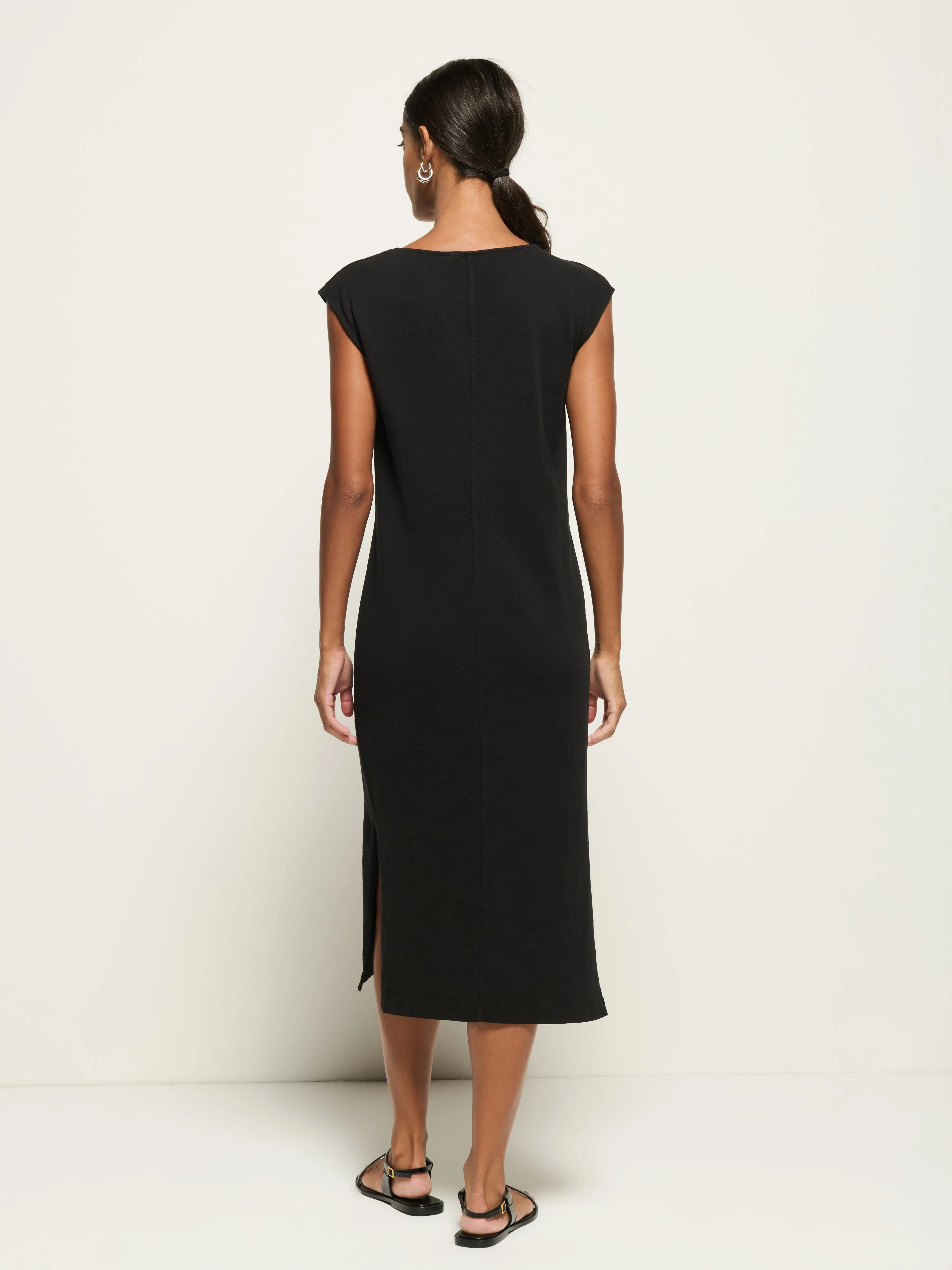 Kalee Column Midi Layering friendly Elegant fit for formal occasions